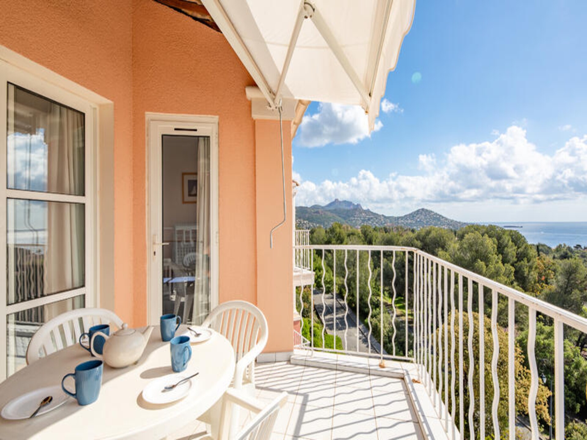 Appartement aan de Côte d'Azur met uitzicht op de Middellandse Zee - foto 28