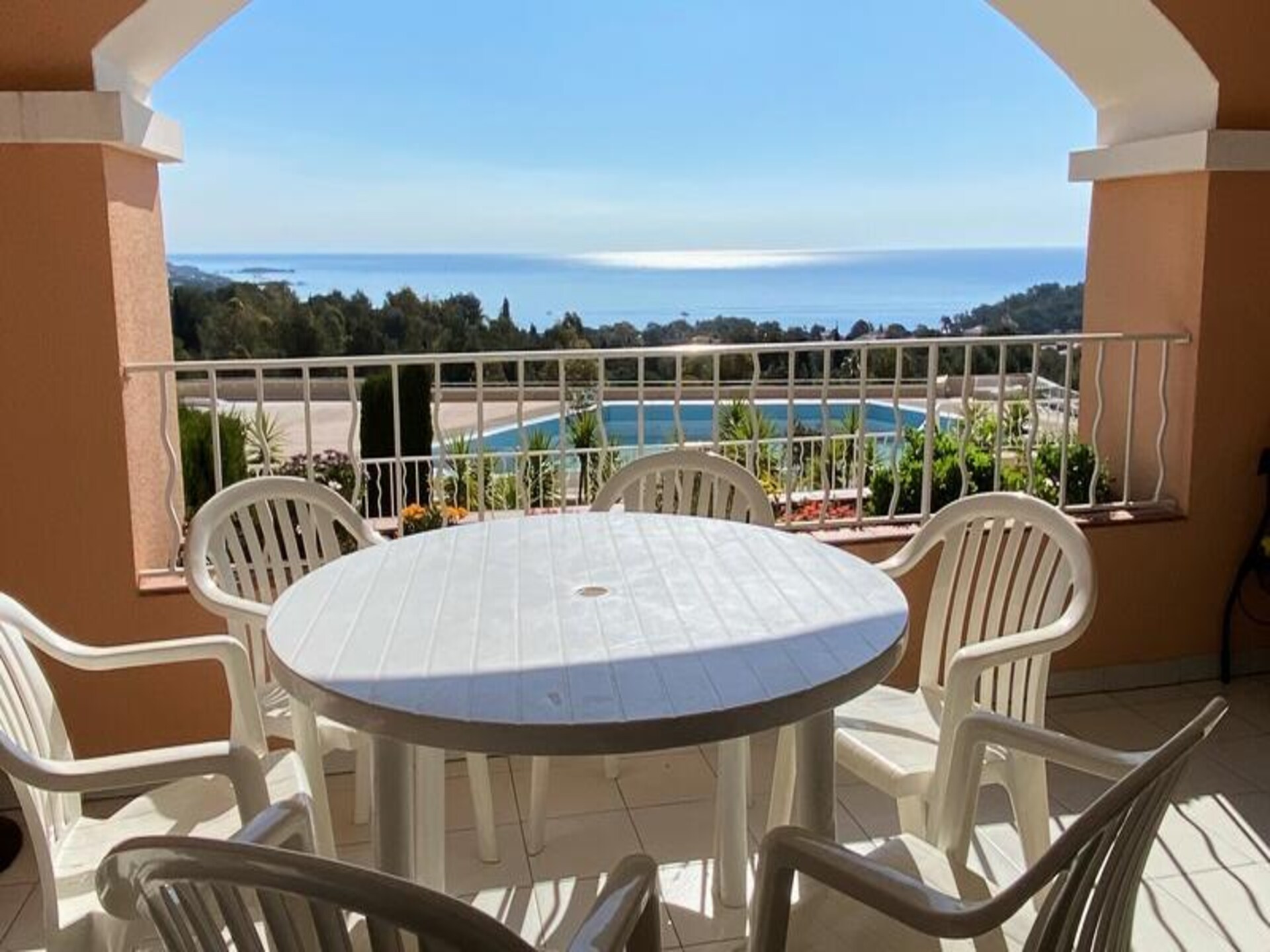 Charmant appartement in Saint Raphaël bij Cap Esterel - foto 16