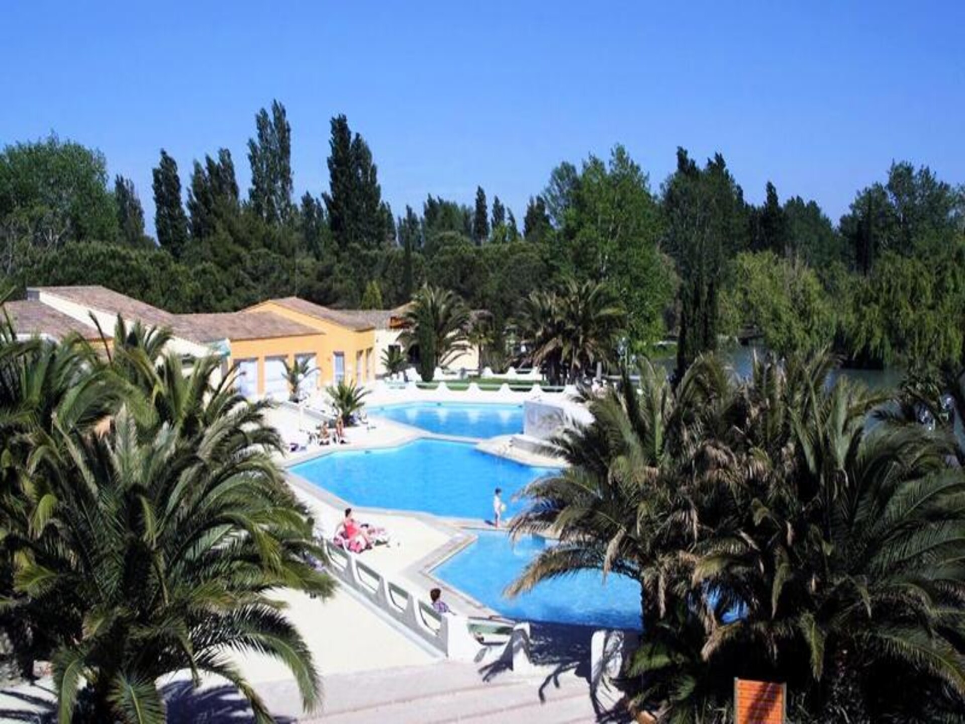 Familie-appartement in hartje Camargue met zwembaden & tennis - foto 11