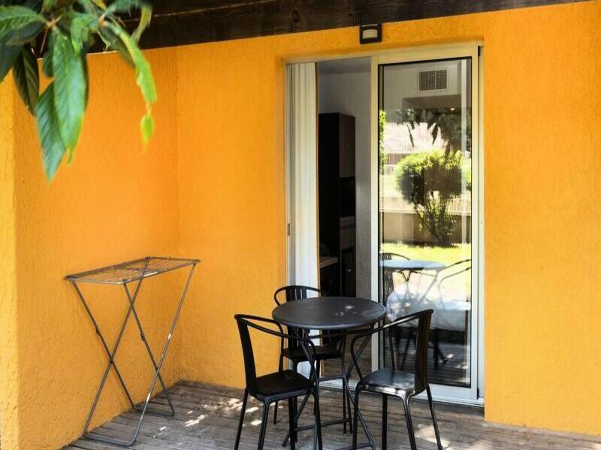 Comfortabel appartement voor 2 op een groen vakantieresort bij Arles - foto 15