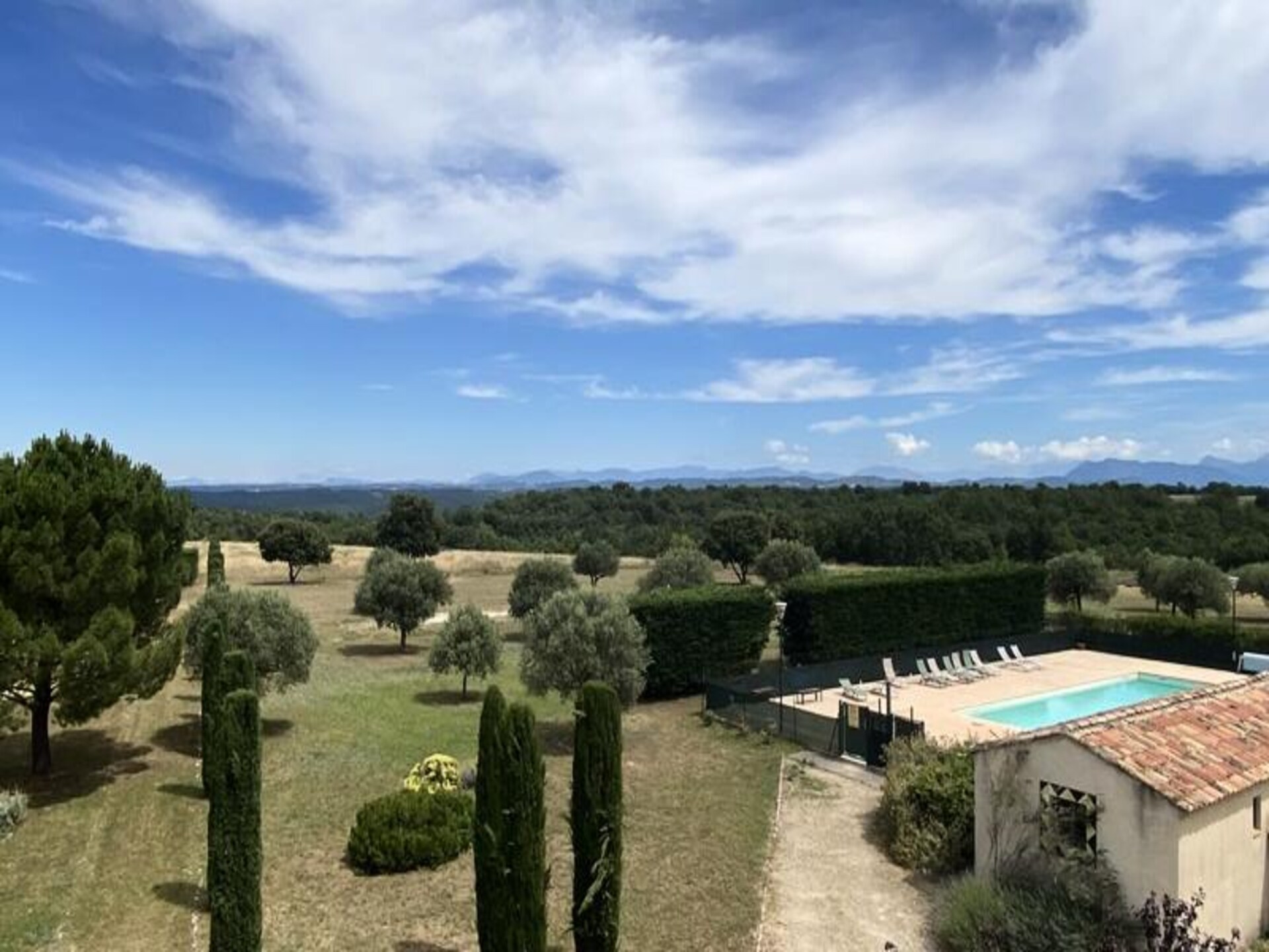Provençaalse studio op Domaine Grand Logisson met zwembad bij lavendelvelden - foto 5