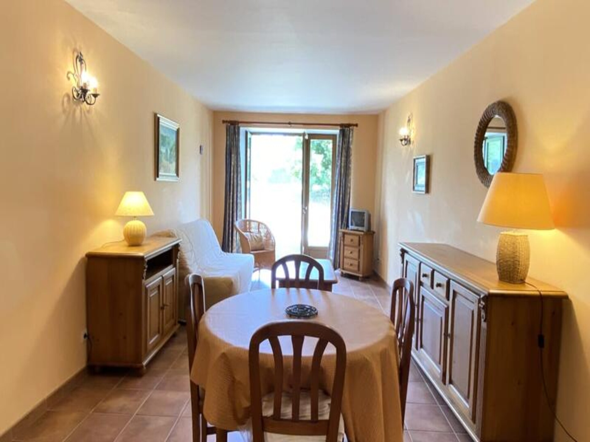 Provençaalse studio op Domaine Grand Logisson met zwembad bij lavendelvelden - foto 12