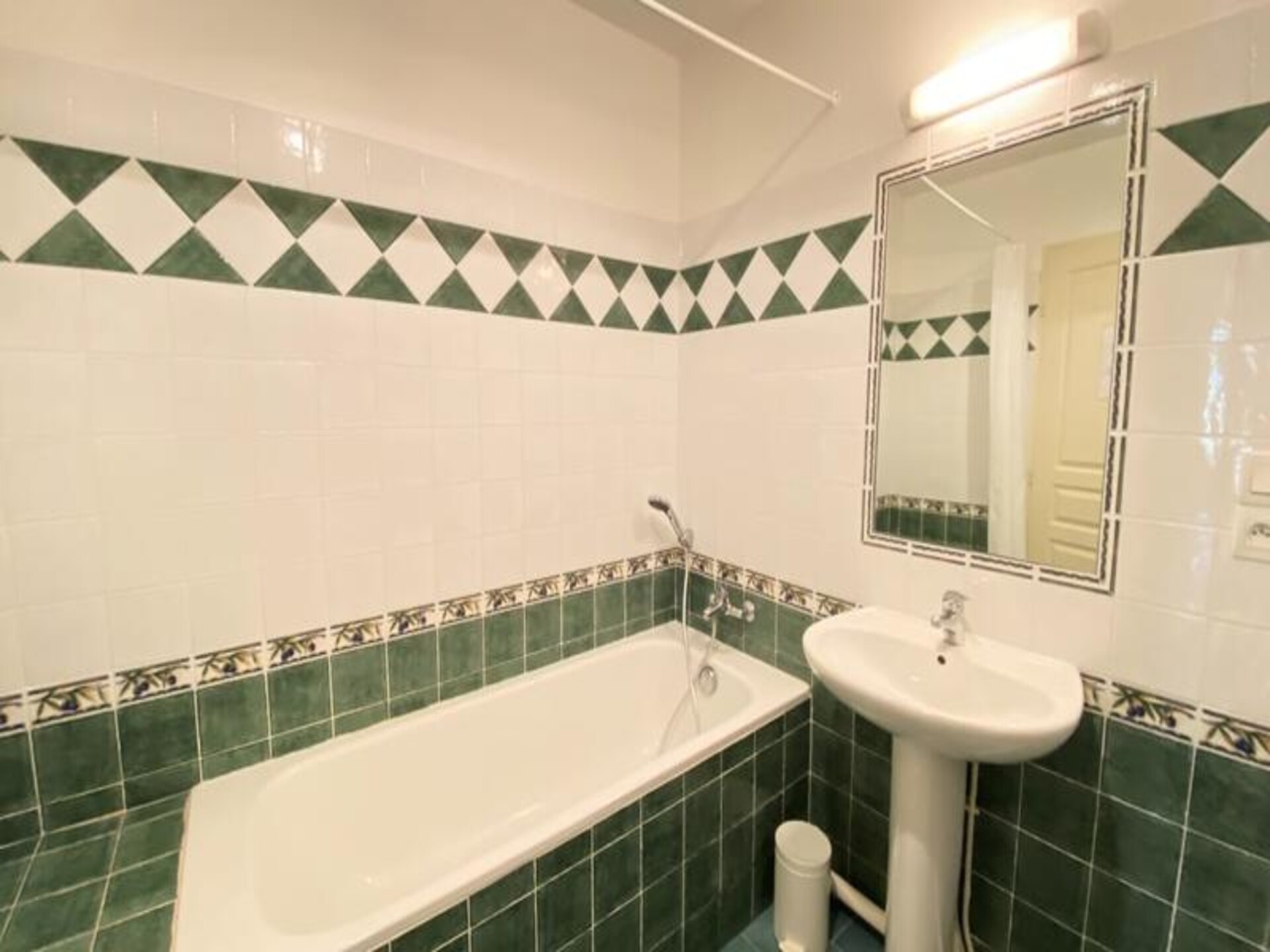 Provençaalse studio op Domaine Grand Logisson met zwembad bij lavendelvelden - foto 18