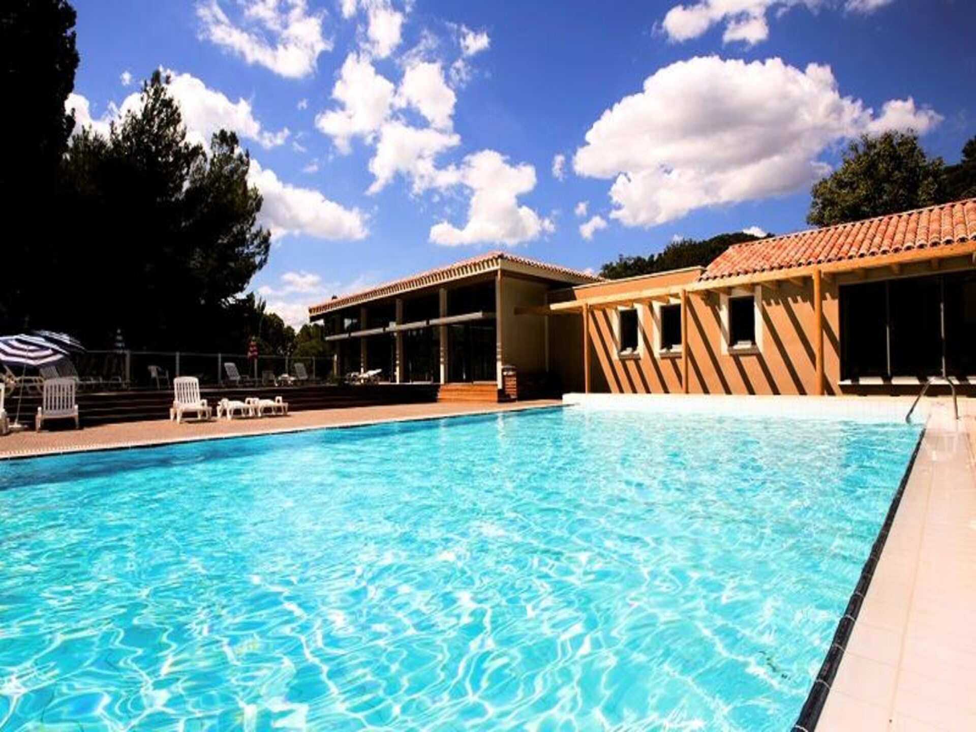 Stacaravan voor 7 in bosrijk Provençaals domein met zwembad & spa - foto 8