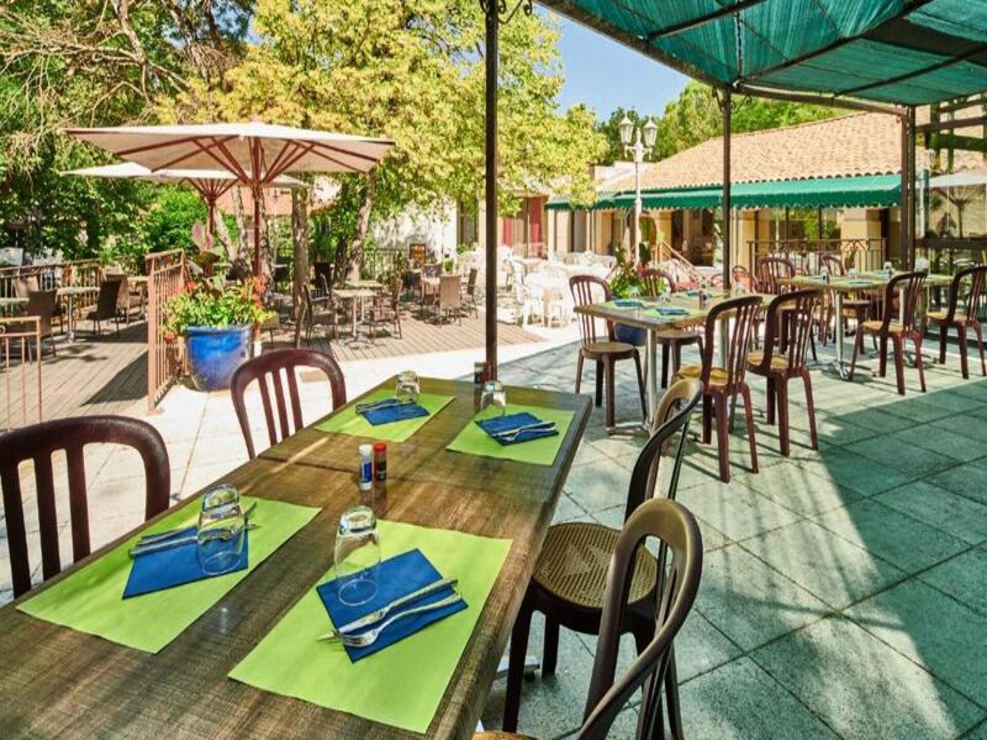 Stacaravan voor 7 in bosrijk Provençaals domein met zwembad & spa - foto 10