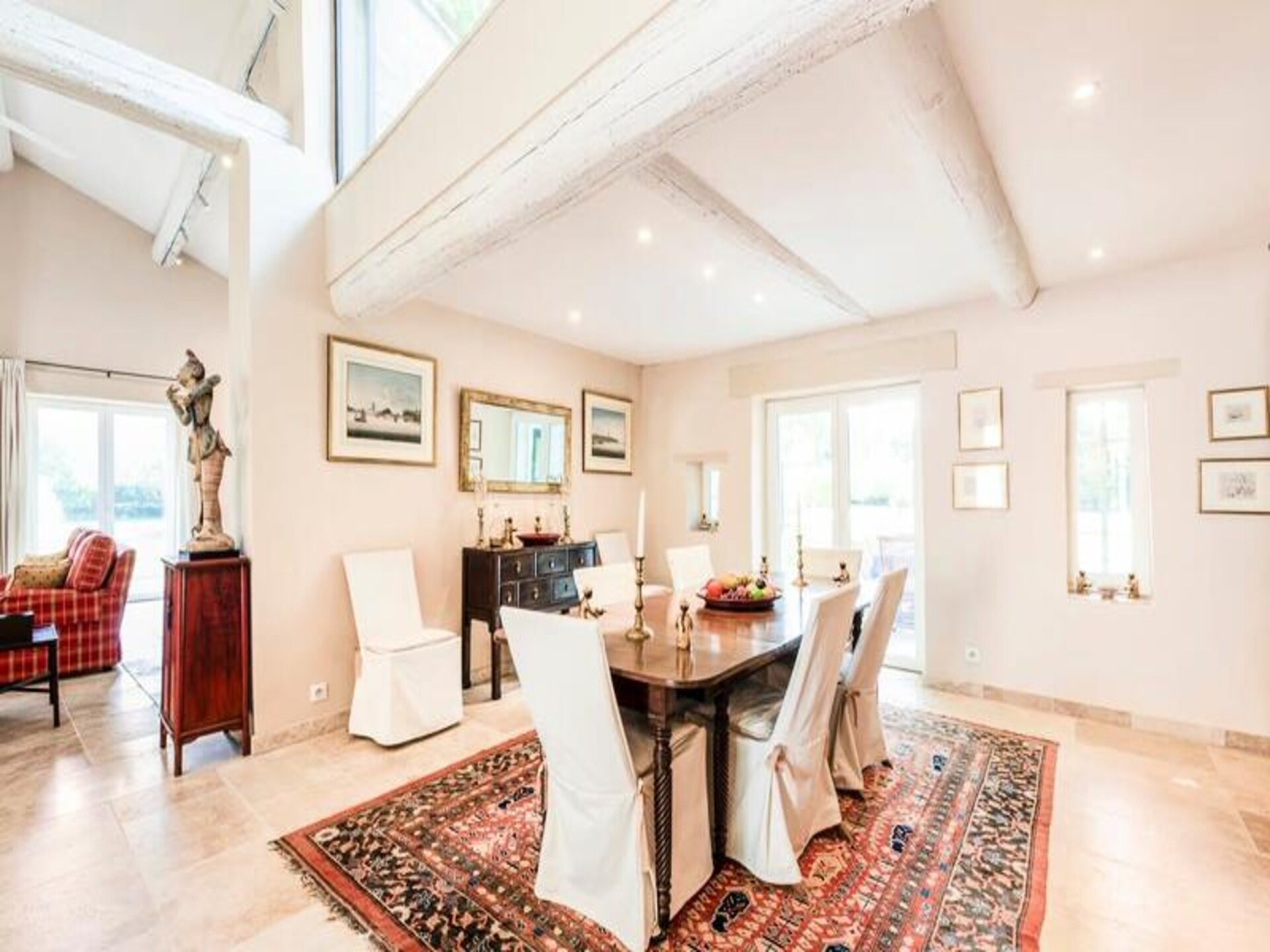 Authentiek familiehuis in Provence met 8 slaapkamers, privézwembad en grote tuin - foto 16
