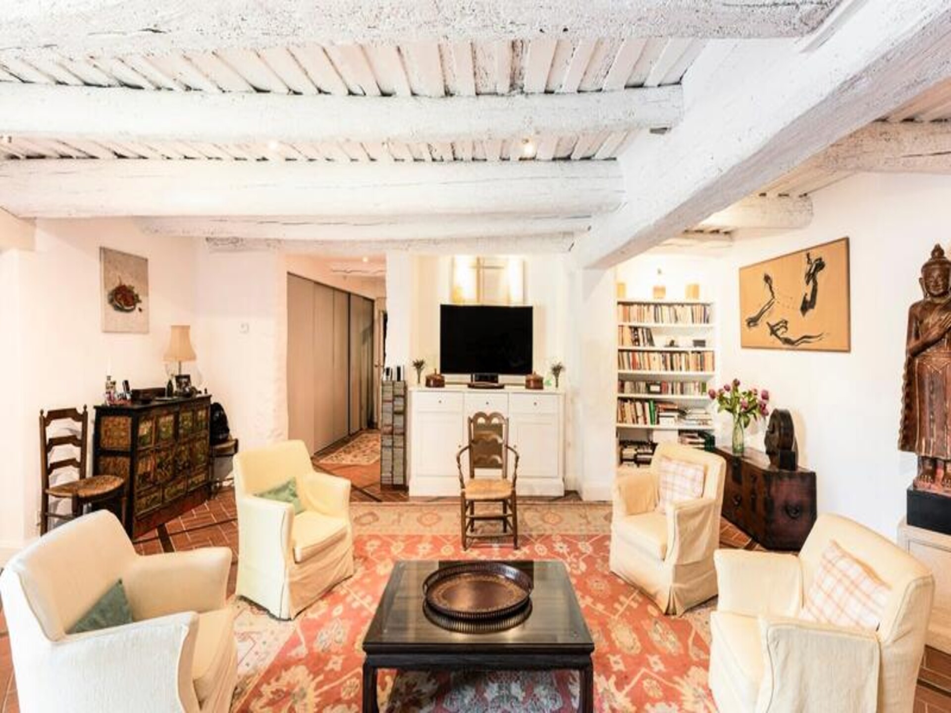 Authentiek familiehuis in Provence met 8 slaapkamers, privézwembad en grote tuin - foto 17