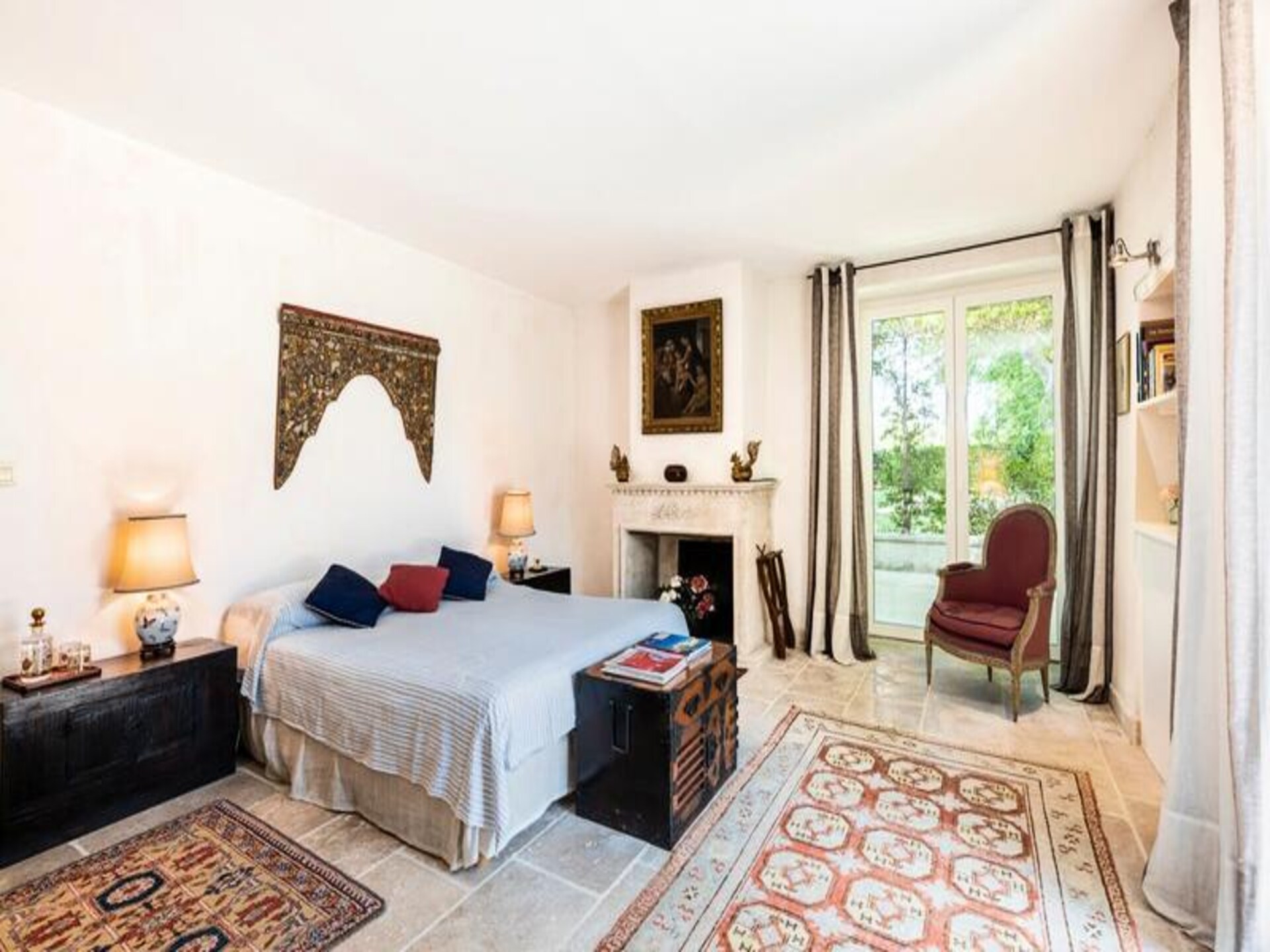 Authentiek familiehuis in Provence met 8 slaapkamers, privézwembad en grote tuin - foto 21