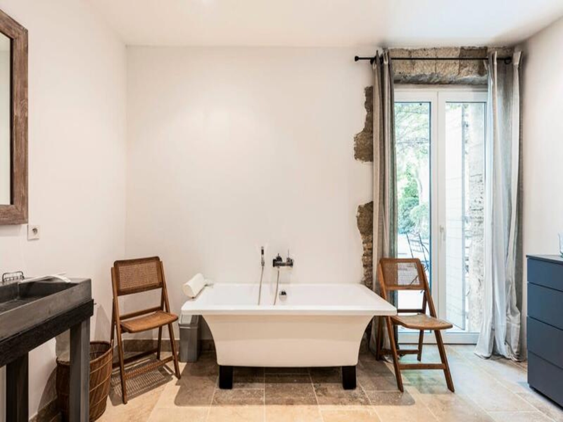 Authentiek familiehuis in Provence met 8 slaapkamers, privézwembad en grote tuin - foto 23