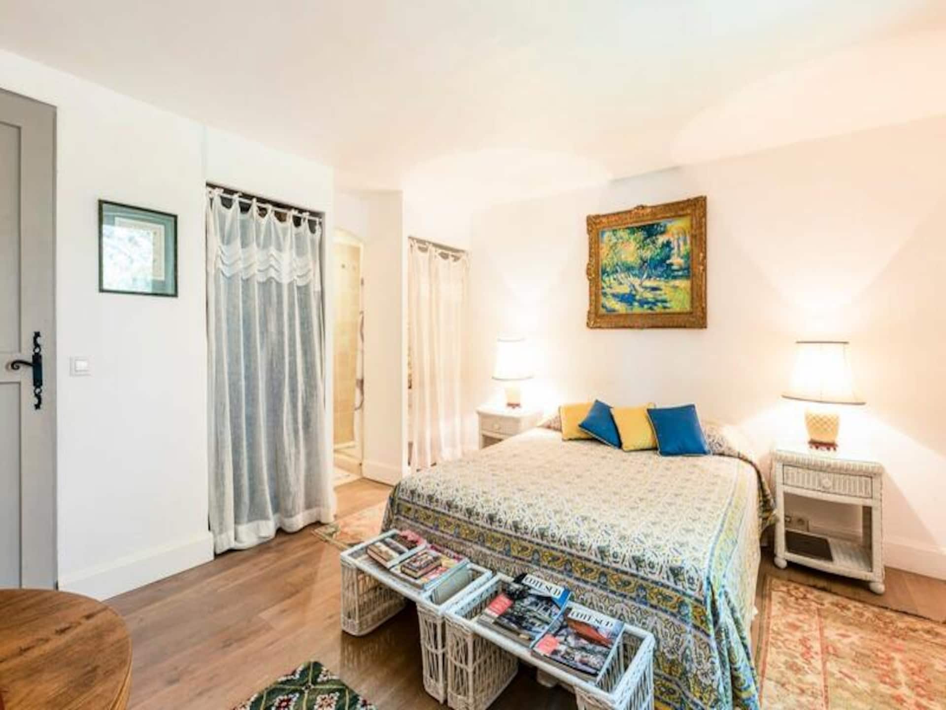 Authentiek familiehuis in Provence met 8 slaapkamers, privézwembad en grote tuin - foto 35