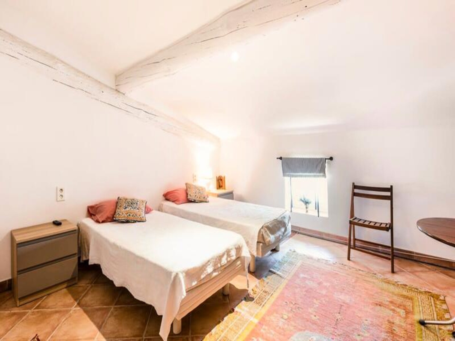 Authentiek familiehuis in Provence met 8 slaapkamers, privézwembad en grote tuin - foto 42