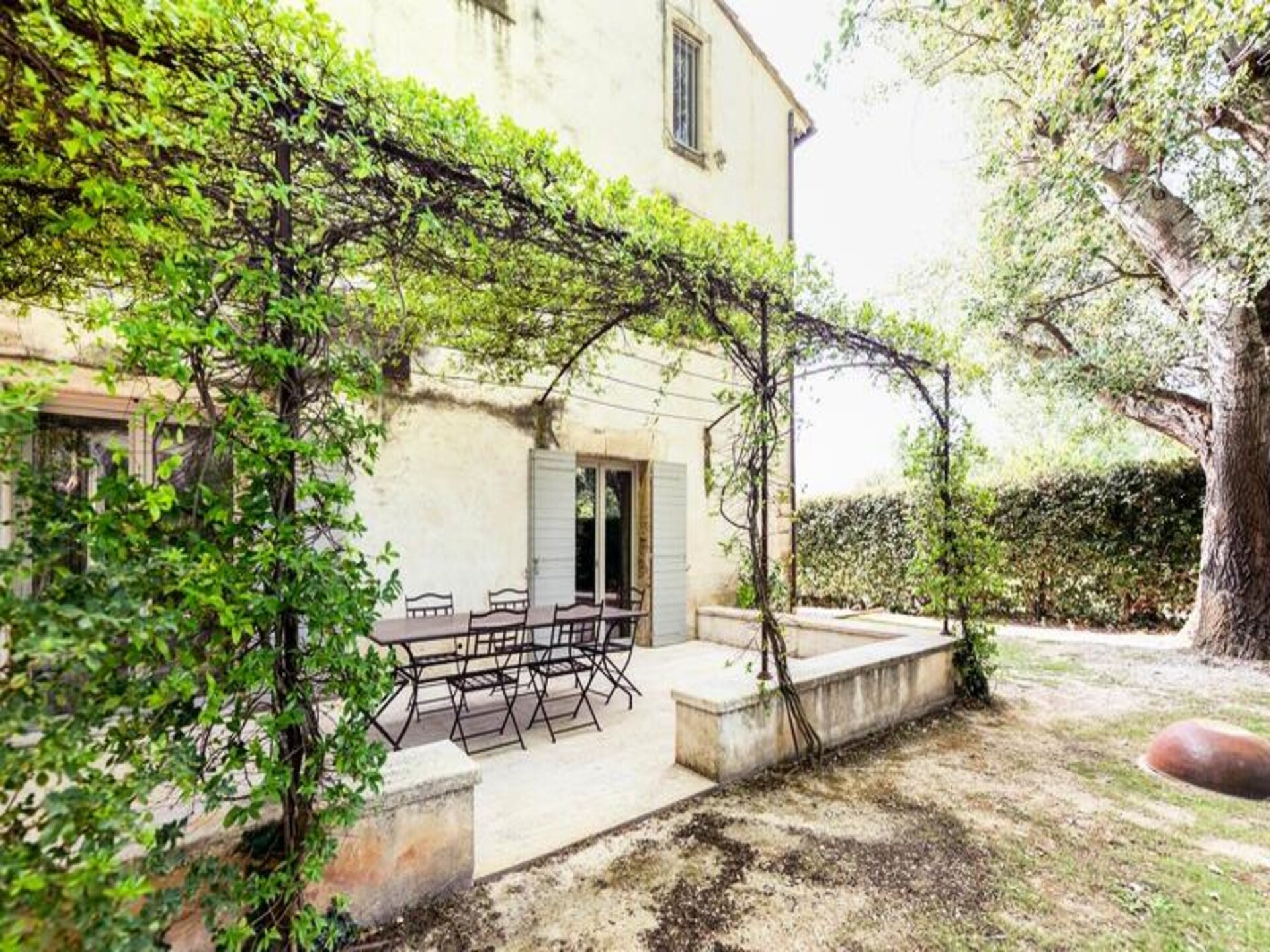 Authentiek familiehuis in Provence met 8 slaapkamers, privézwembad en grote tuin - foto 49