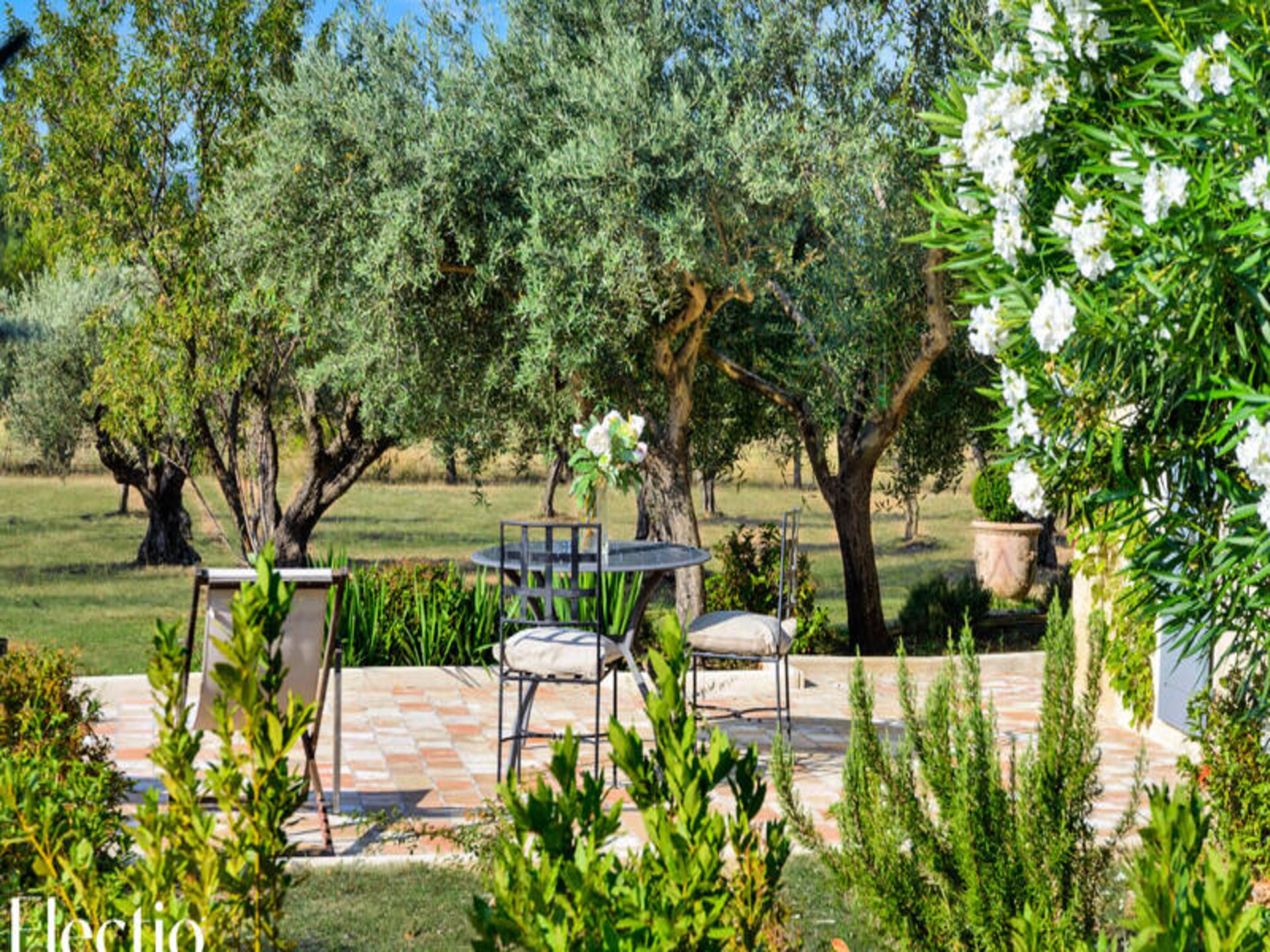 Stijlvol appartement met privéterras in het hart van Lourmarin - foto 5