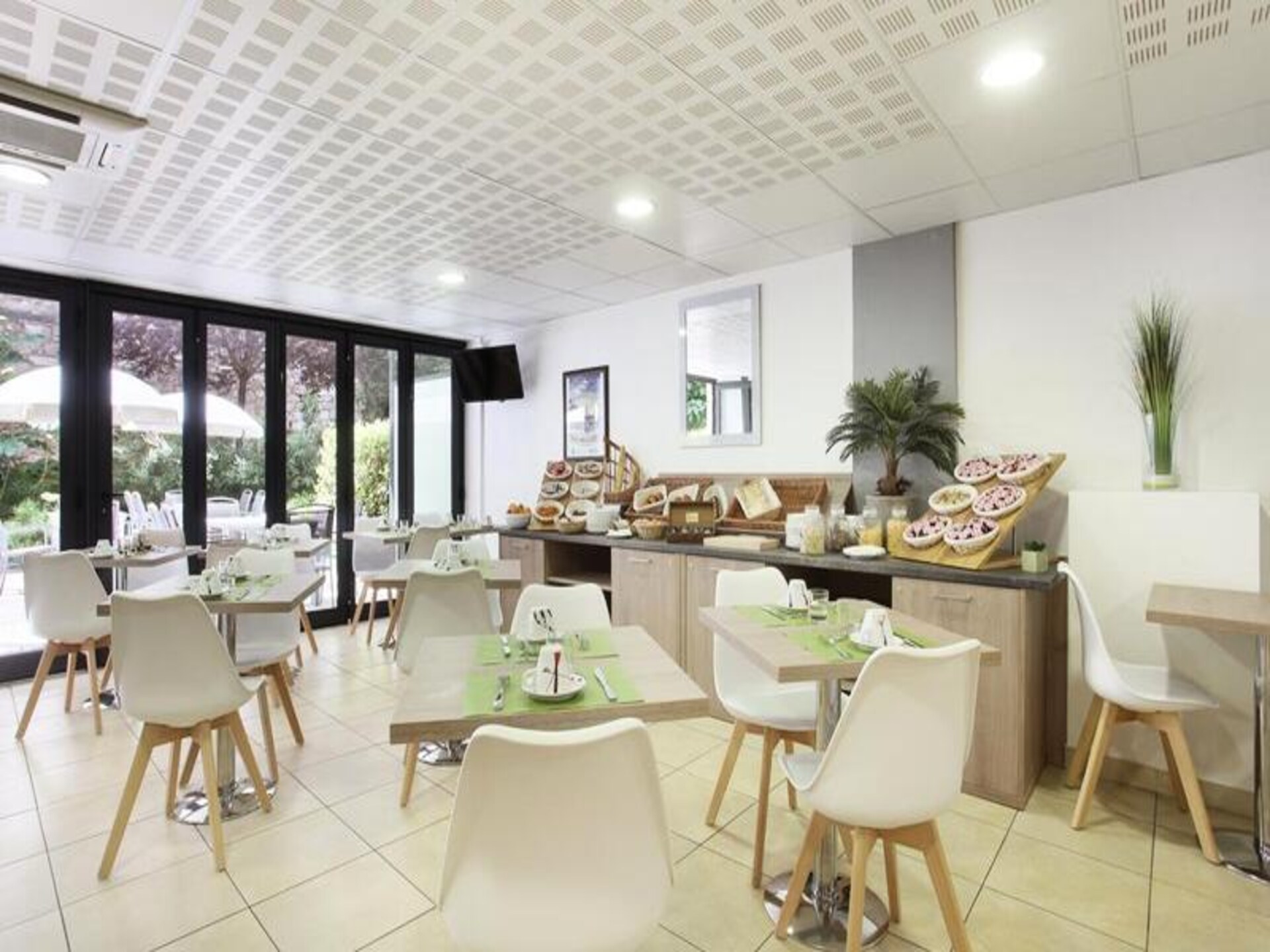 Stijlvol studio-appartement met airco en balkon nabij Monaco - foto 11