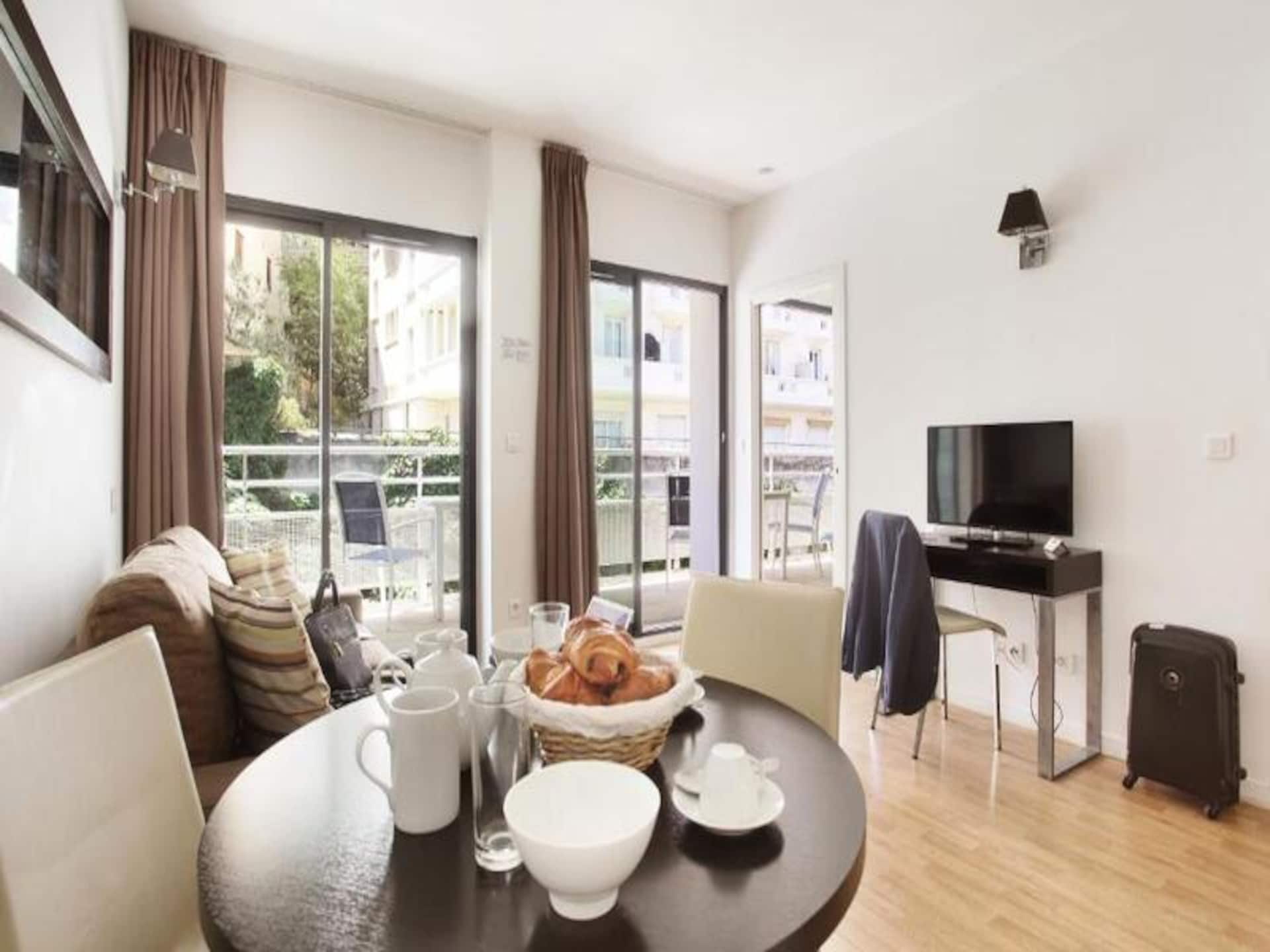Modern appartement voor 4 personen in Beausoleil - foto 15