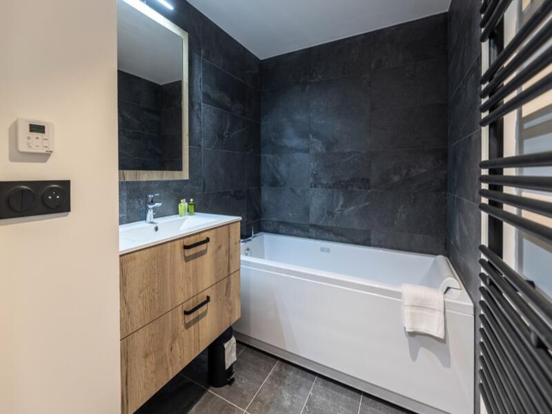 Ruim 14-persoons appartement in Chantemerle, dichtbij de pistes - foto 20