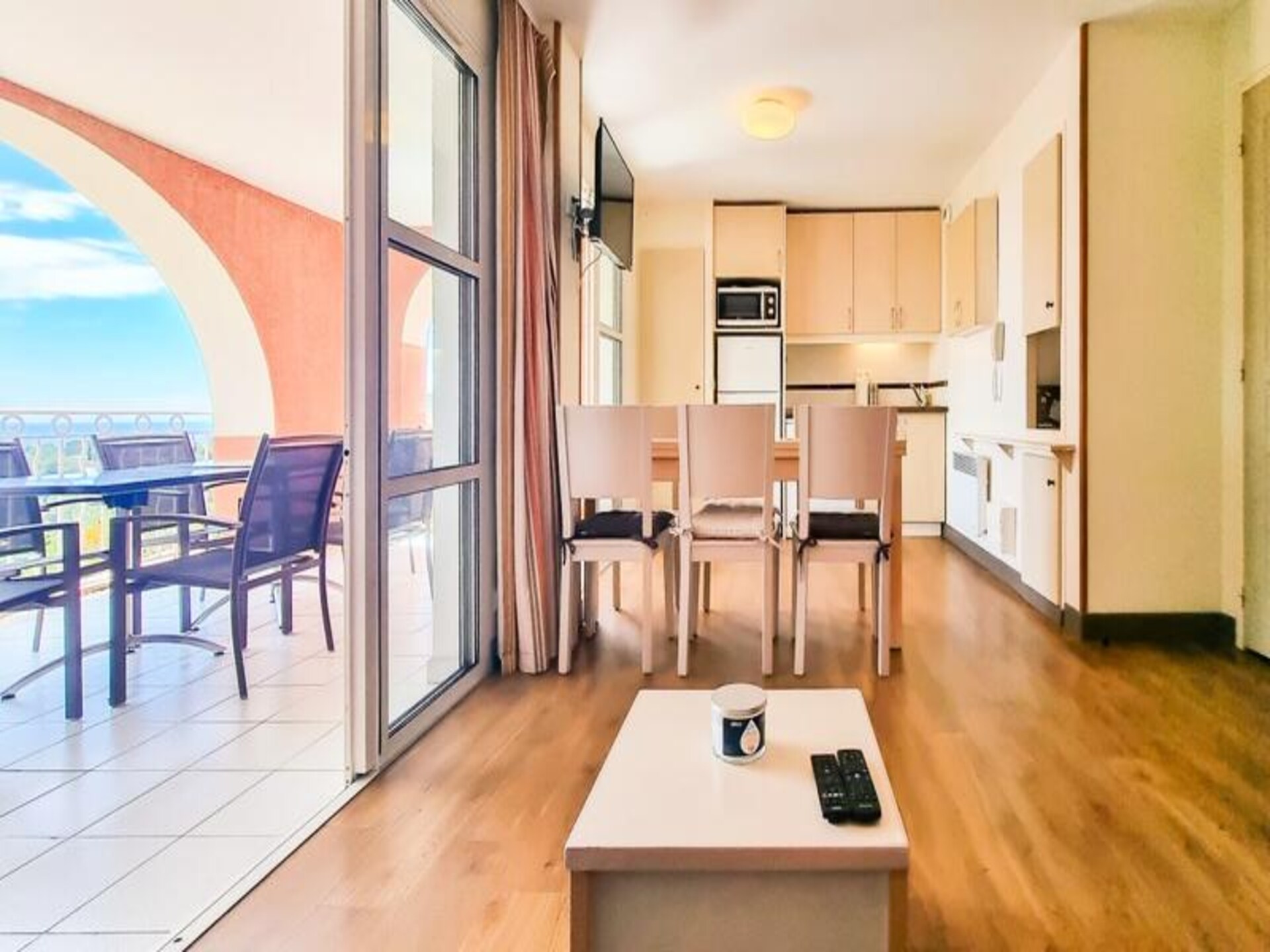 Zonovergoten appartement voor 7 personen met zeezicht nabij de stranden van Agay - foto 9