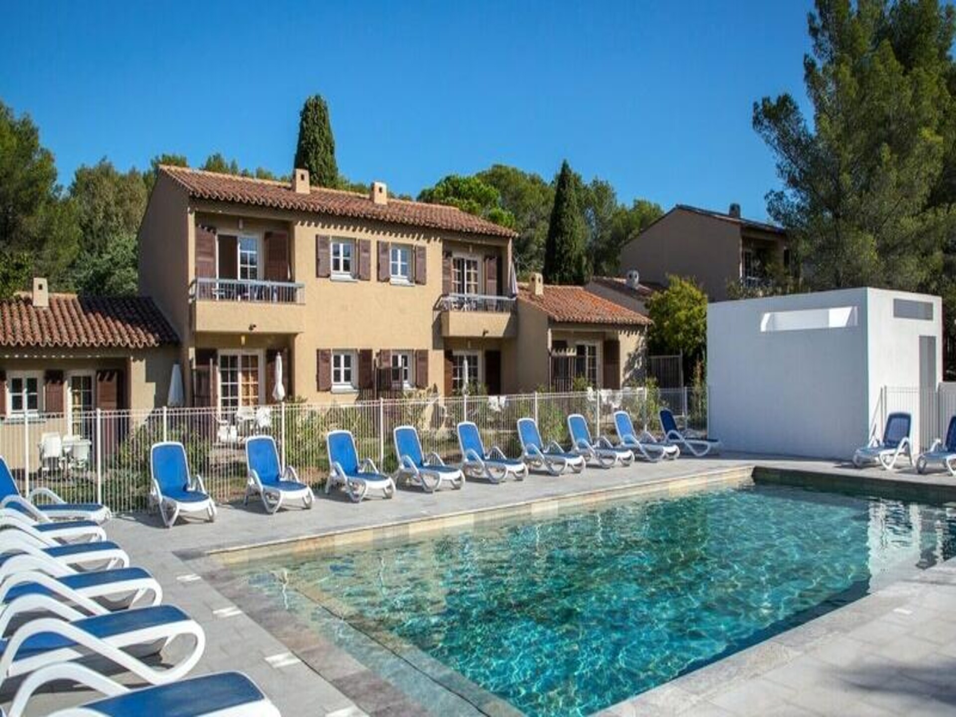 Licht appartement voor 3 personen met tuin in Saint-Raphaël - foto 5
