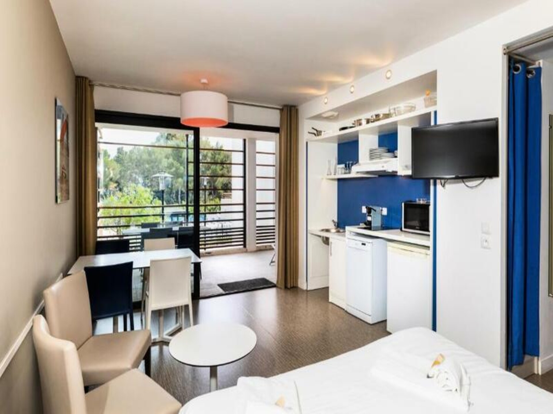Familieappartement met tuin op 4-sterrenpark in Saint Raphaël, Côte d'Azur - foto 16