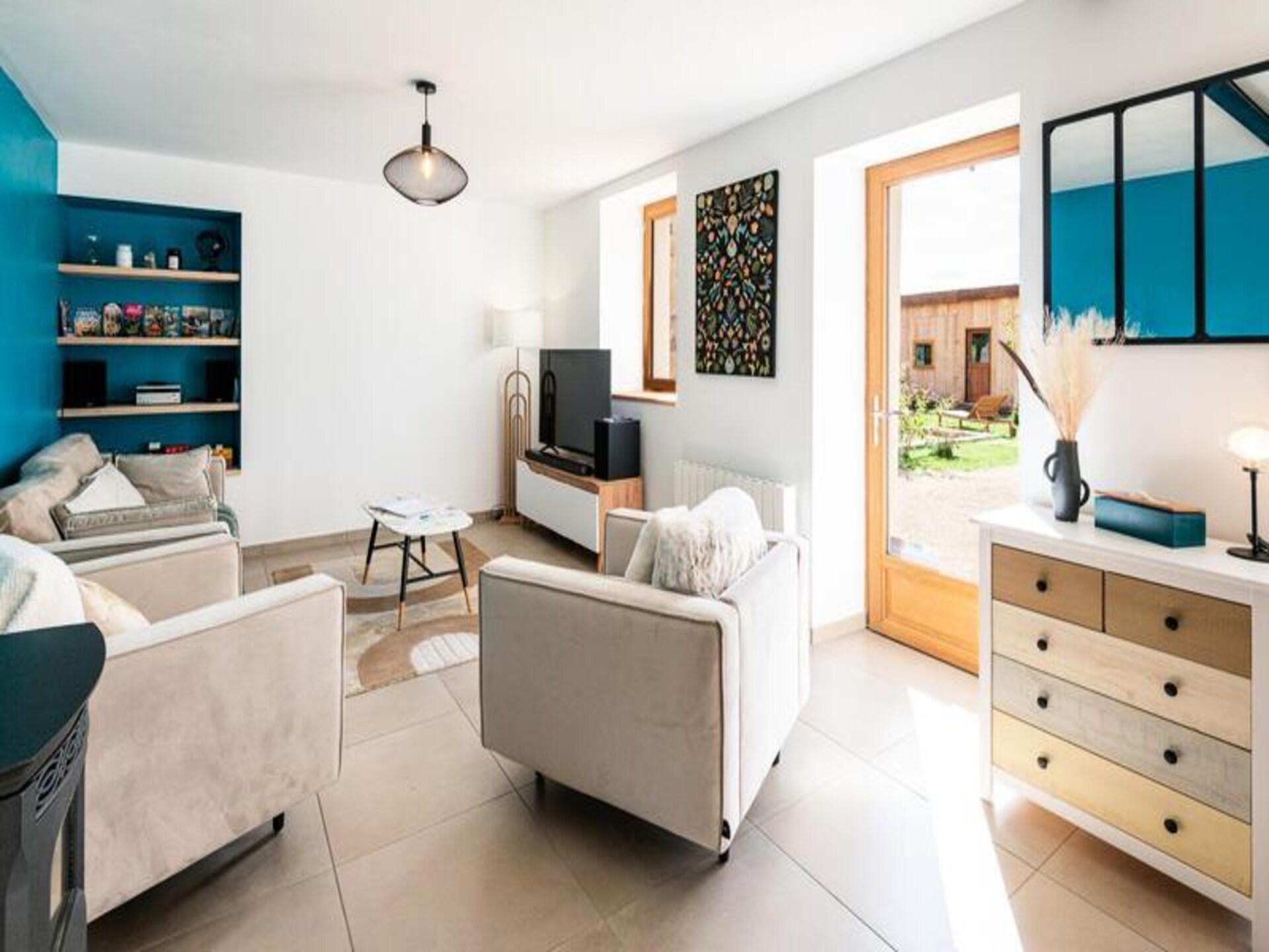 Luxe appartement in Antrenas met jacuzzi, sauna en privétuin voor 6 personen - foto 8