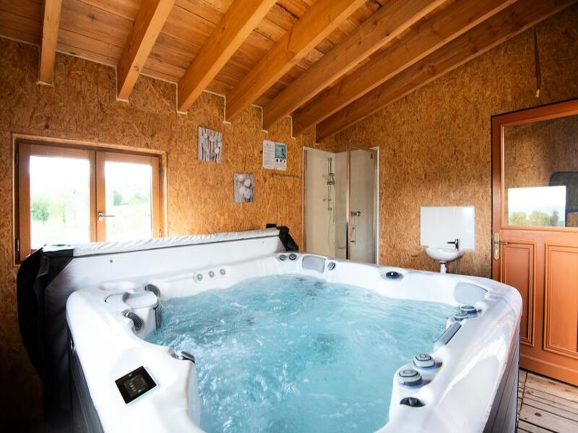 Luxe appartement in Antrenas met jacuzzi, sauna en privétuin voor 6 personen - foto 52