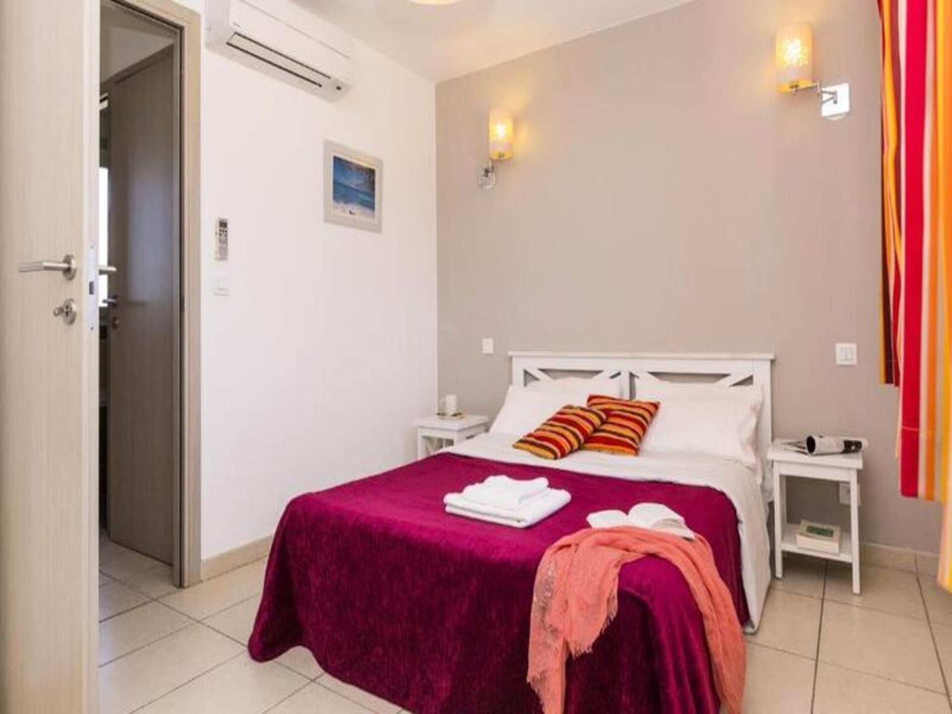 Knus appartement nabij strand Belgodère met tuin en zwembad - foto 15