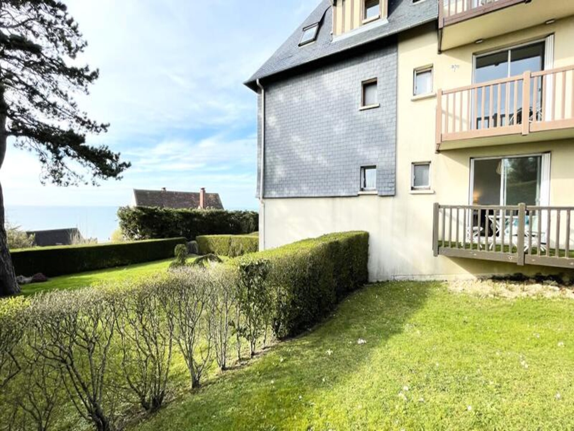 Luxe appartement met zeezicht in Bénerville-sur-Mer - foto 22