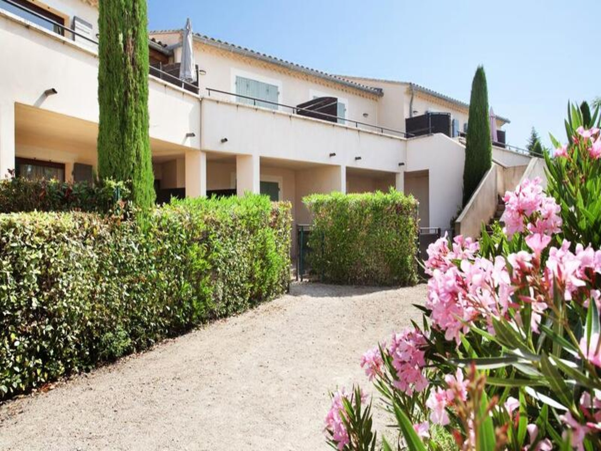 Ruim appartement voor 7 met airco en zwembad bij Bonnieux in de Luberon - foto 4