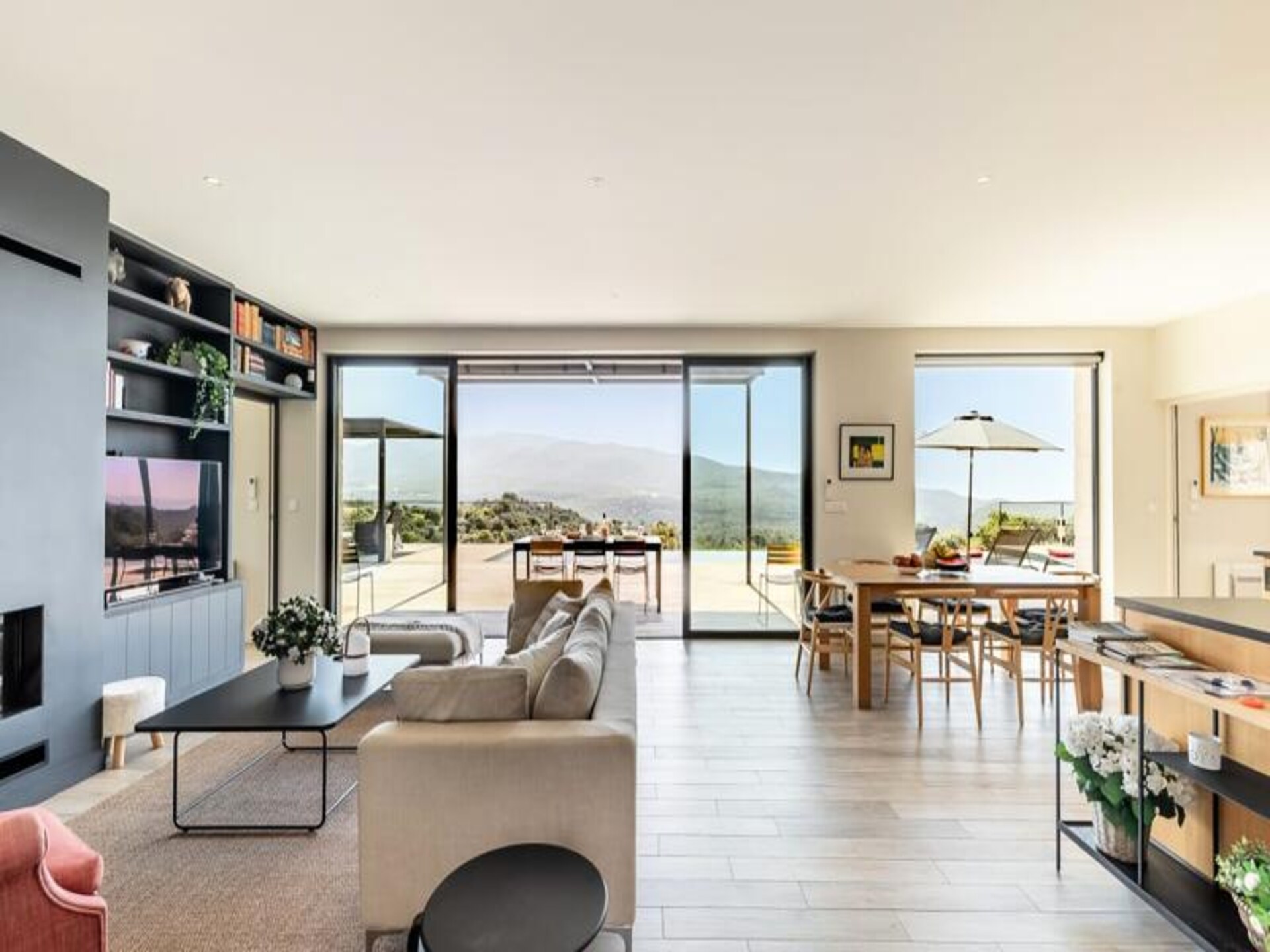 Architectonische villa met verwarmd zwembad en Luberon-panorama bij Bonnieux - foto 10
