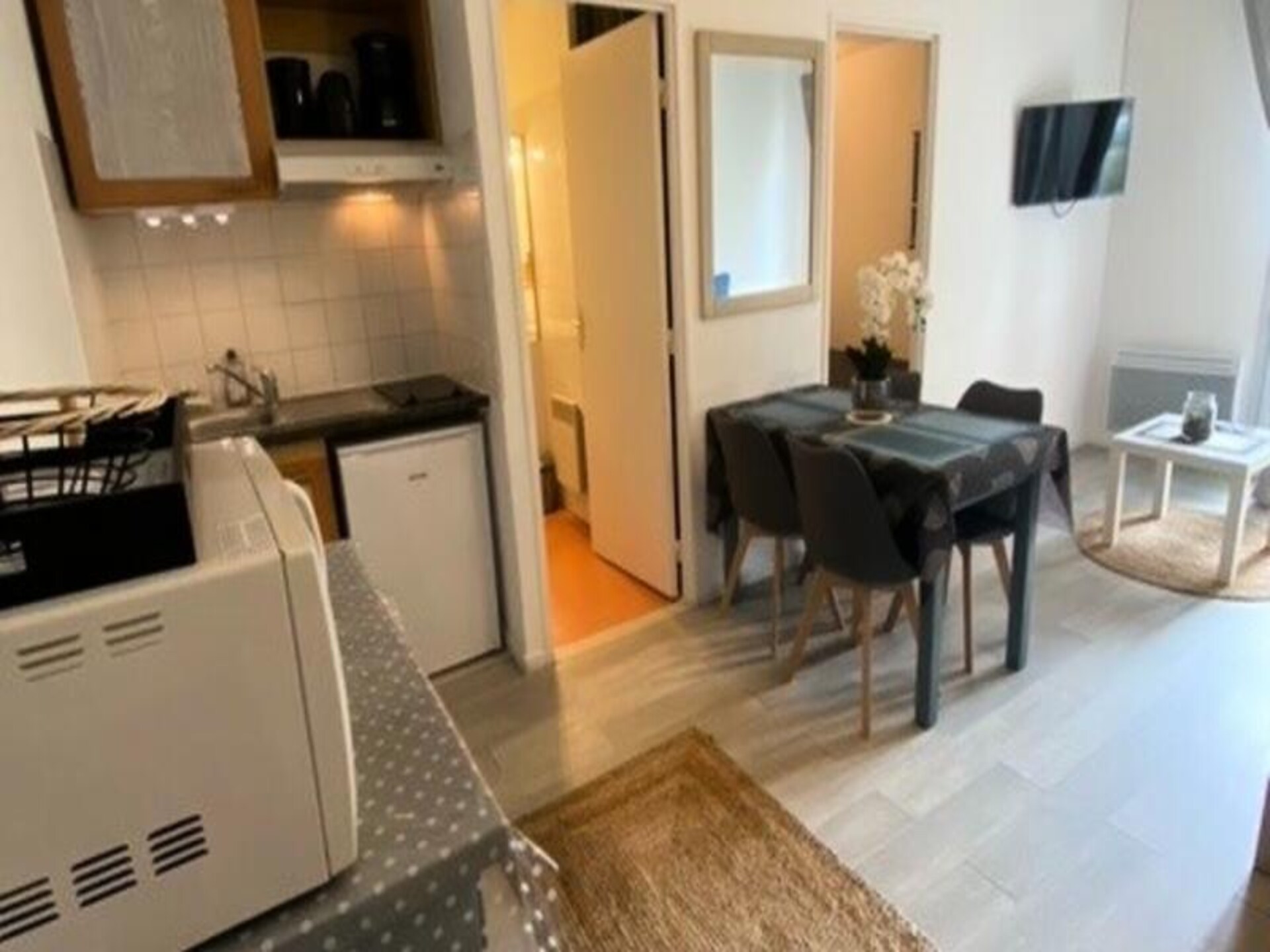 Knus appartement in Carnoux-en-Provence met zwembad, nabij stranden - foto 16