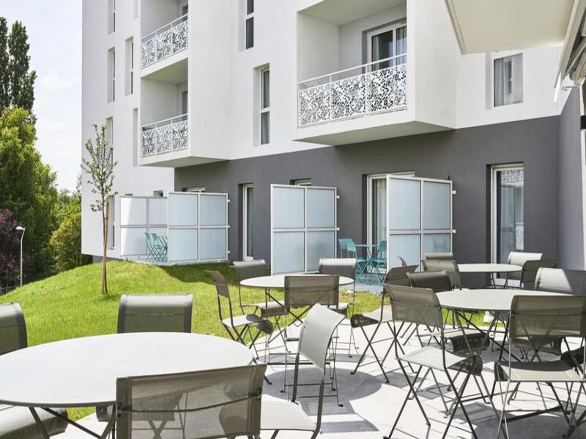 Modern appartement voor 6 personen bij Jonzac met airco en zwembad - foto 2