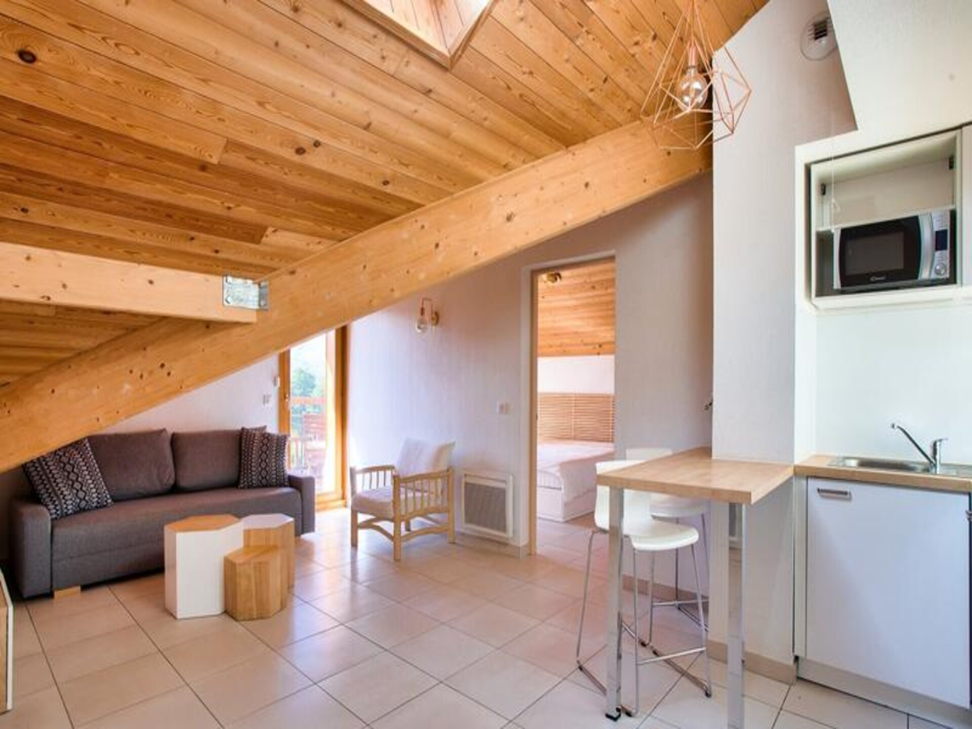 Knus appartement op 600m van de piste in La Joue du Loup - foto 15