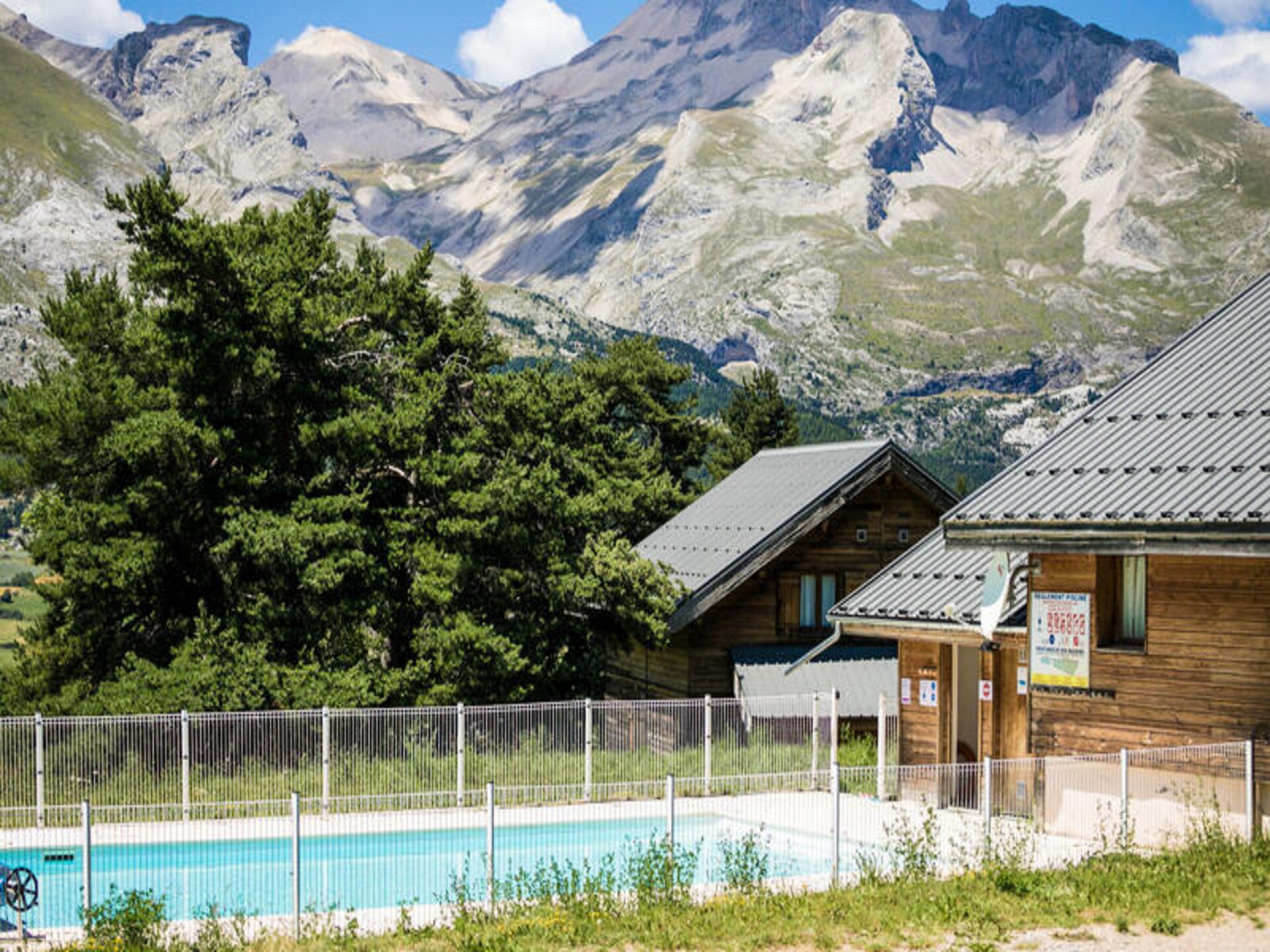 Knus appartement op de begane grond in La Joue du Loup, vlakbij de pistes - foto 2