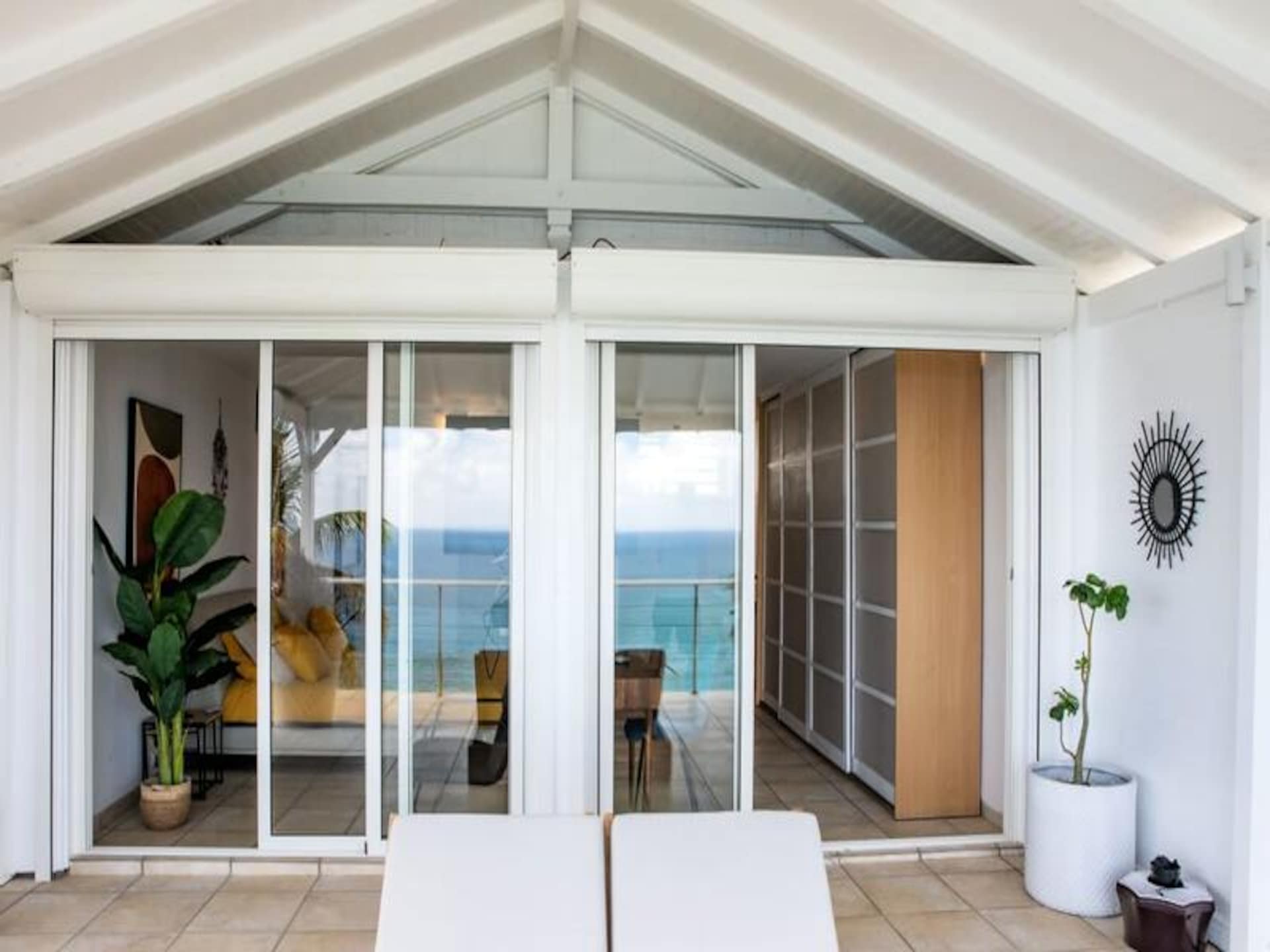 Panoramisch Zeezicht Villa met Zwembad & Jacuzzi voor 8 Personen in Le Gosier - foto 12