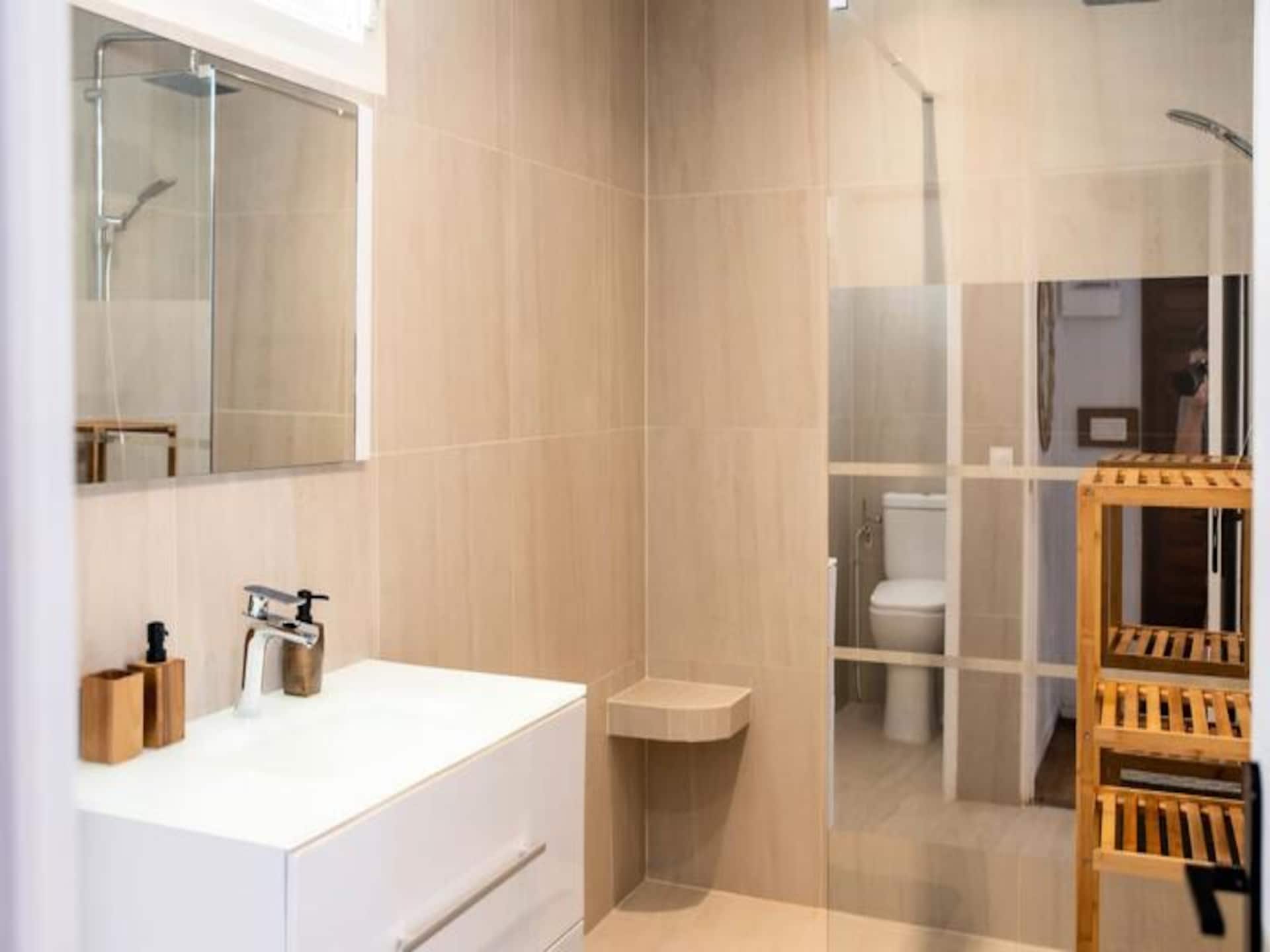 Panoramisch Zeezicht Villa met Zwembad & Jacuzzi voor 8 Personen in Le Gosier - foto 31