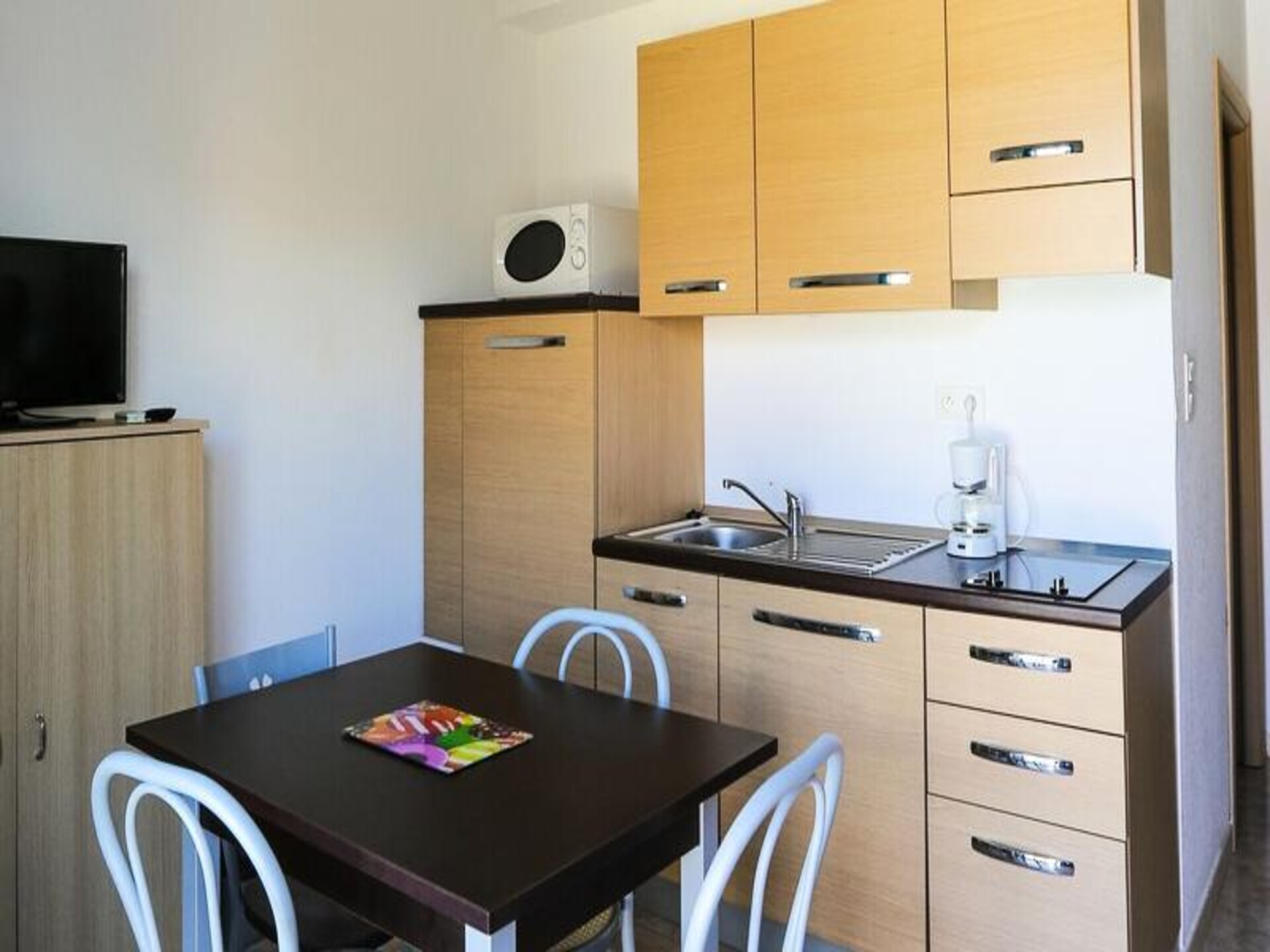 Licht appartement op 2 km van strand met zwembad in Linguizzetta - foto 7