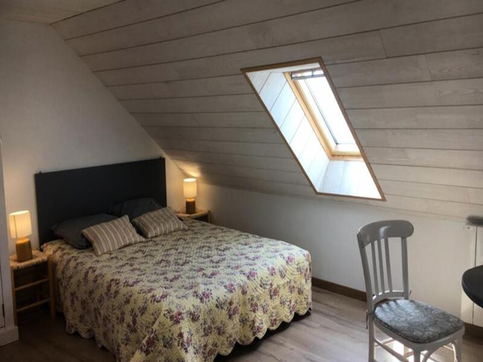Ruim vakantiehuis voor 10 op het Aubrac-plateau met privébinnenplaats - foto 11