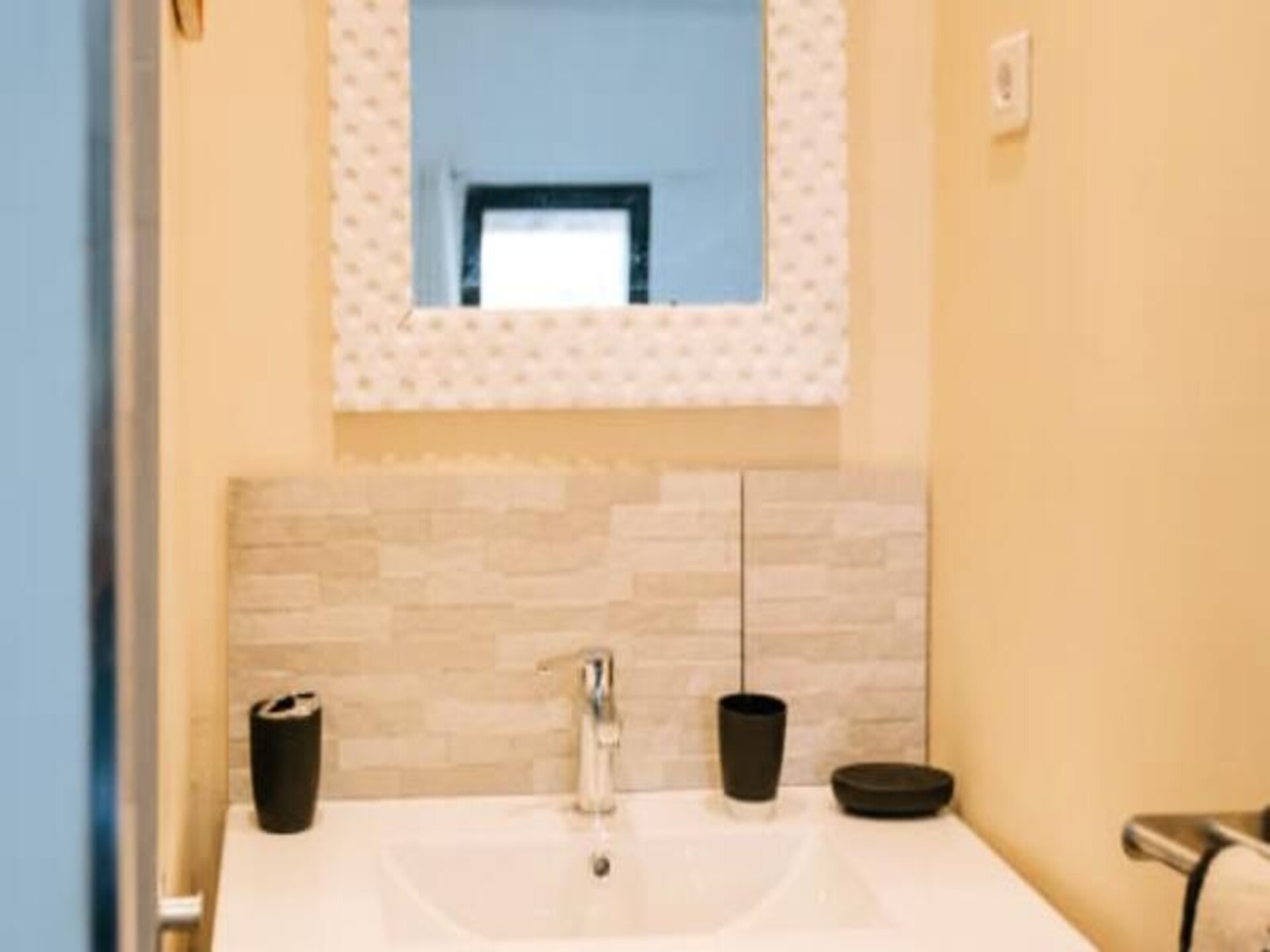 Luxe appartement met privézwembad en wellness in Pernes-les-Fontaines - foto 8