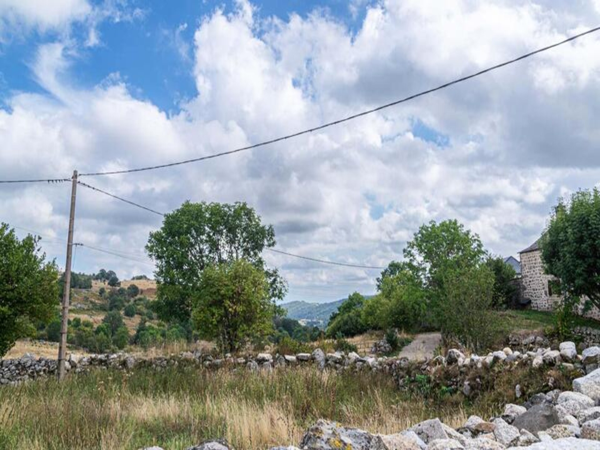 Ruim appartement in St-Laurent-de-Muret met terras en uitzicht op Aubrac - foto 11