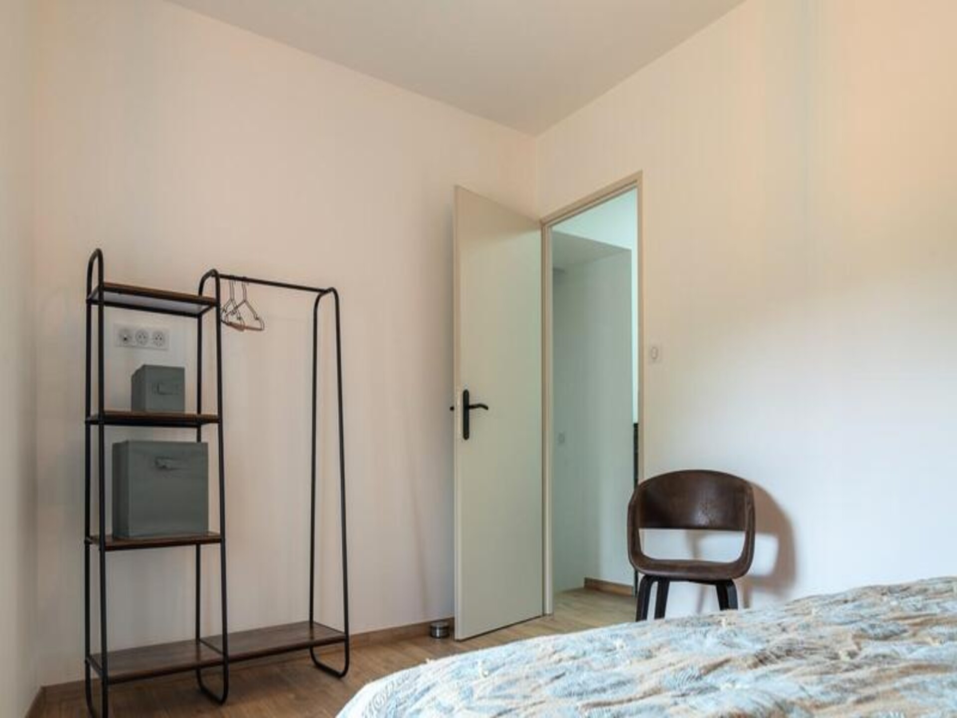 Ruim appartement in St-Laurent-de-Muret met terras en uitzicht op Aubrac - foto 31