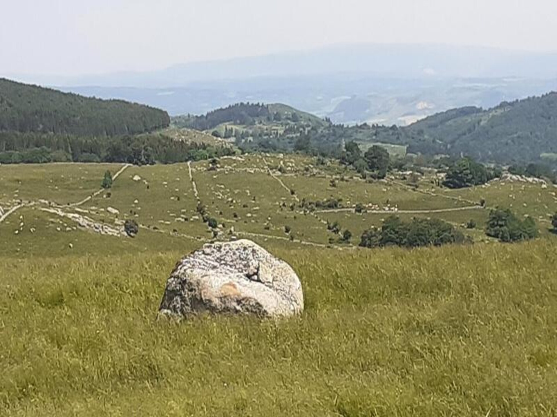 Ruim appartement in St-Laurent-de-Muret met terras en uitzicht op Aubrac - foto 39