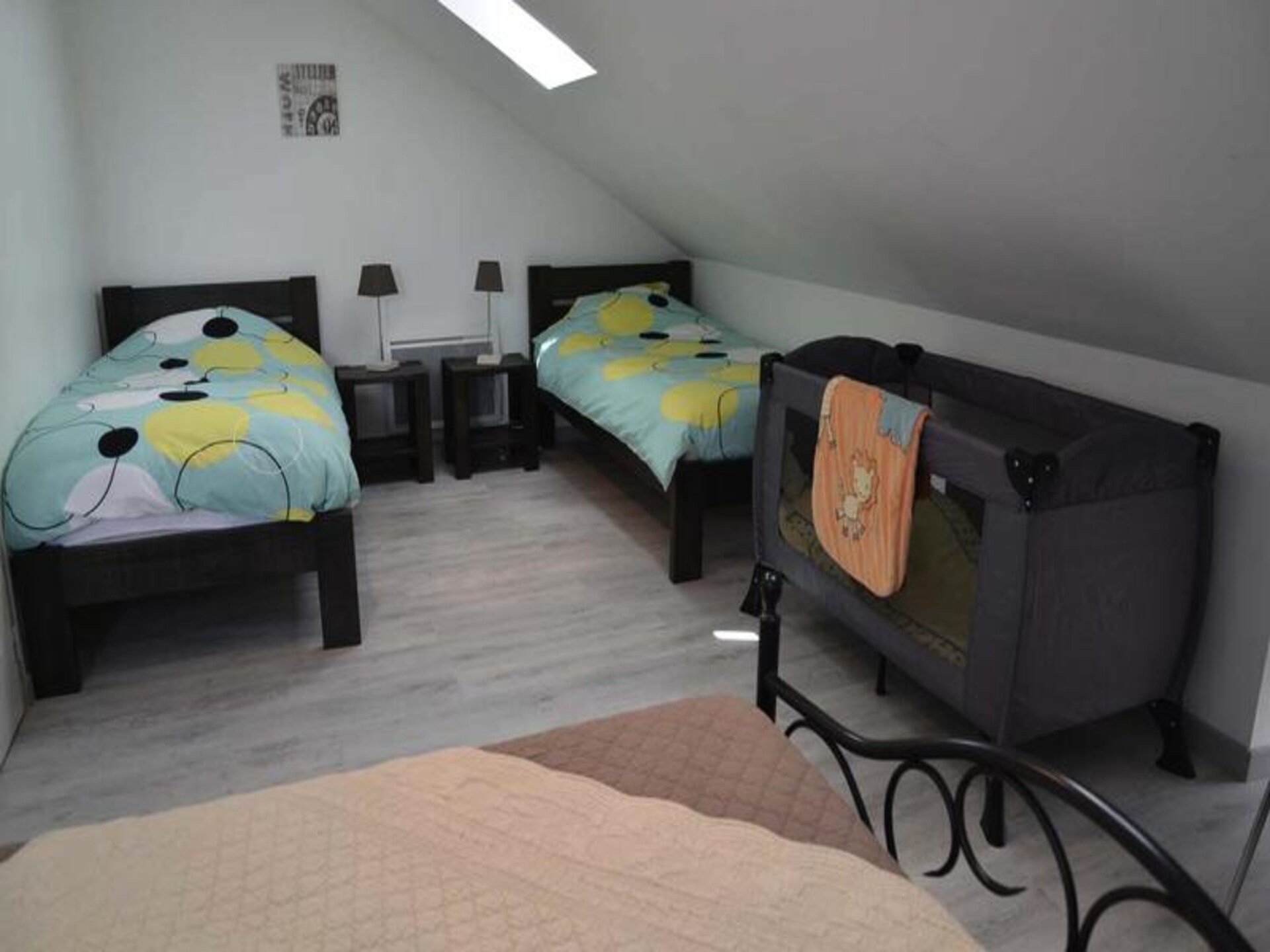Authentiek vakantiehuis voor 8 met ommuurde tuin in St Léger du Malzieu - foto 12