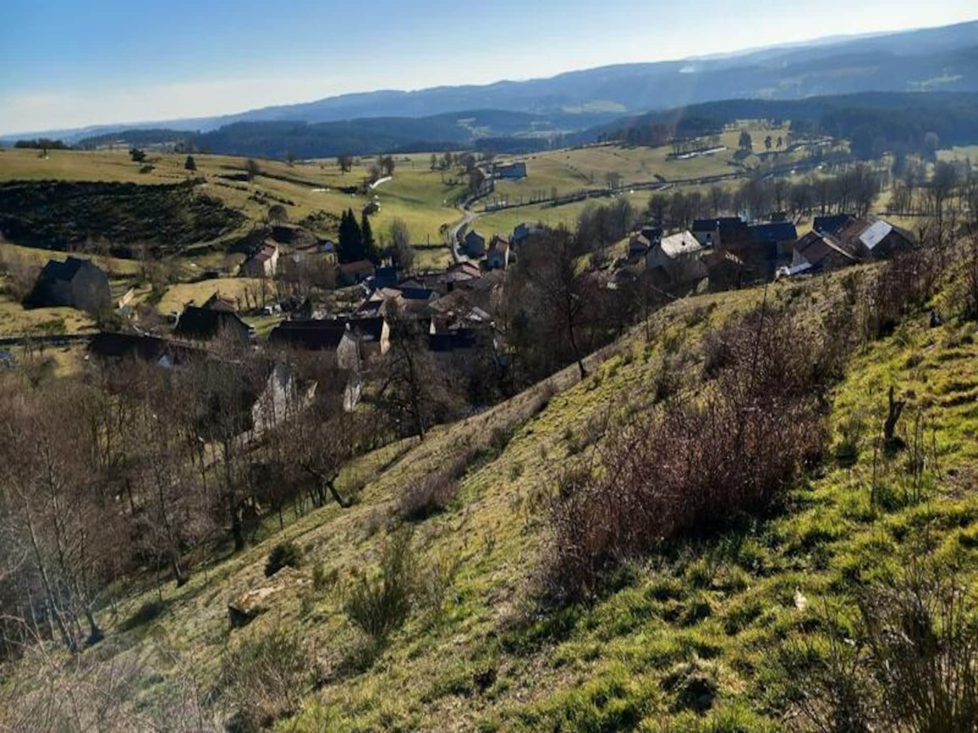 Authentiek vakantiehuis voor 8 met ommuurde tuin in St Léger du Malzieu - foto 27
