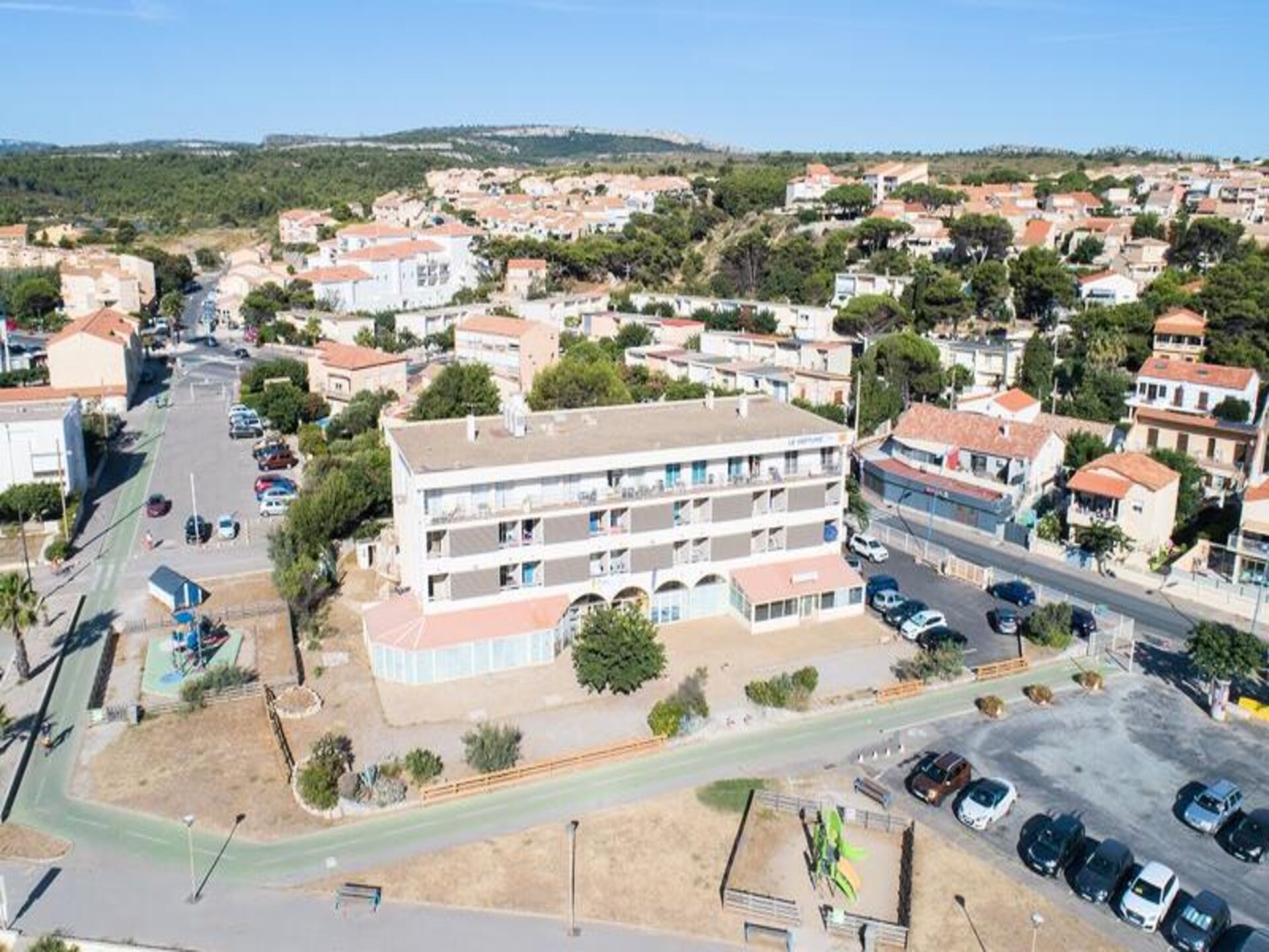 Studio met balkon in Saint-Pierre-la-Mer, op loopafstand van het strand - foto 9
