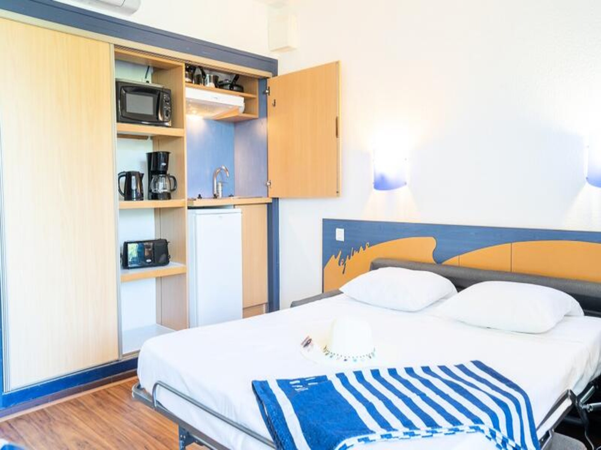 Studio met balkon in Saint-Pierre-la-Mer, op loopafstand van het strand - foto 10