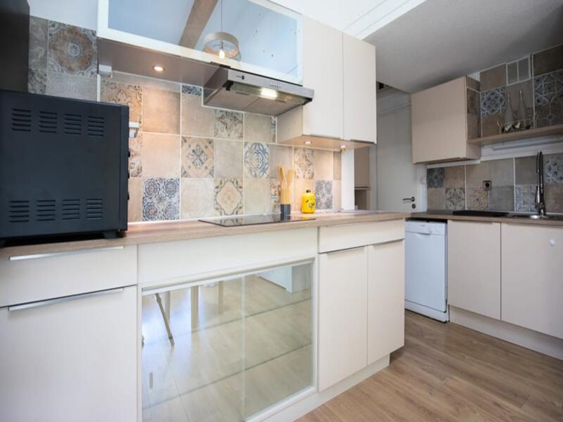 Charmant appartement op beveiligd domein voor 7 personen bij Tourrettes - foto 11
