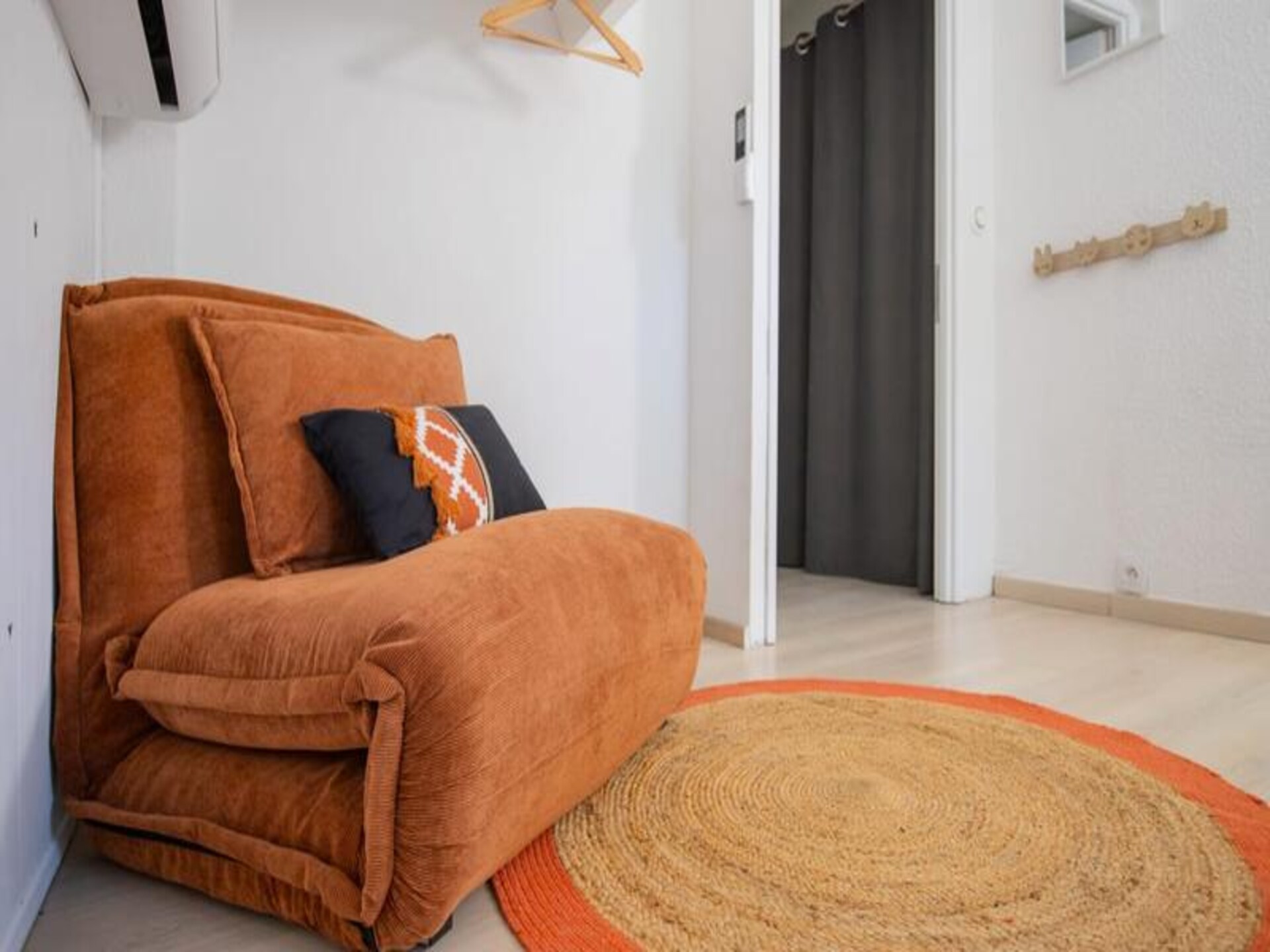 Charmant appartement op beveiligd domein voor 7 personen bij Tourrettes - foto 14