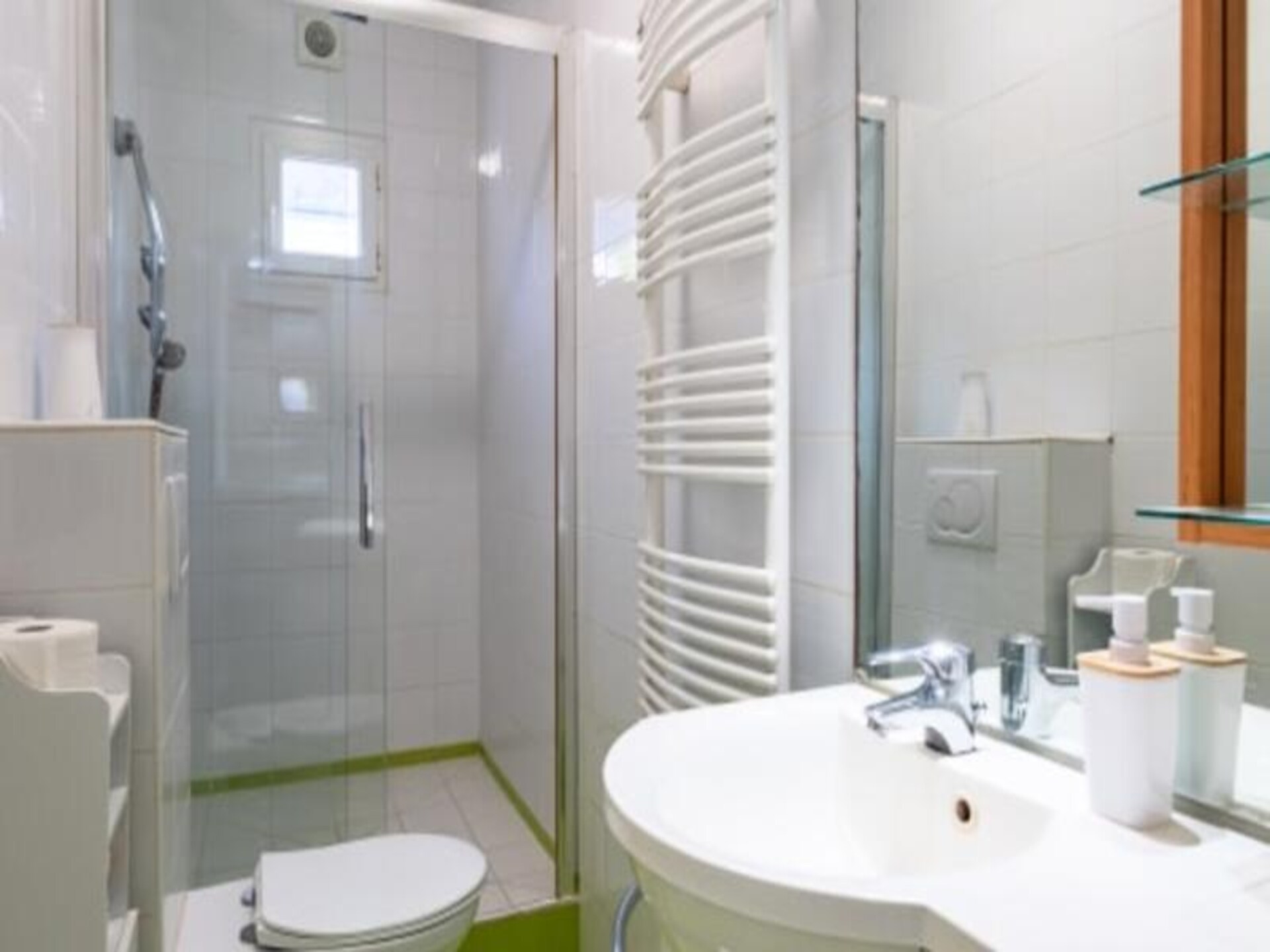 Ruim 8-persoons appartement met tuin vlakbij Tours en de Loire-kastelen - foto 12