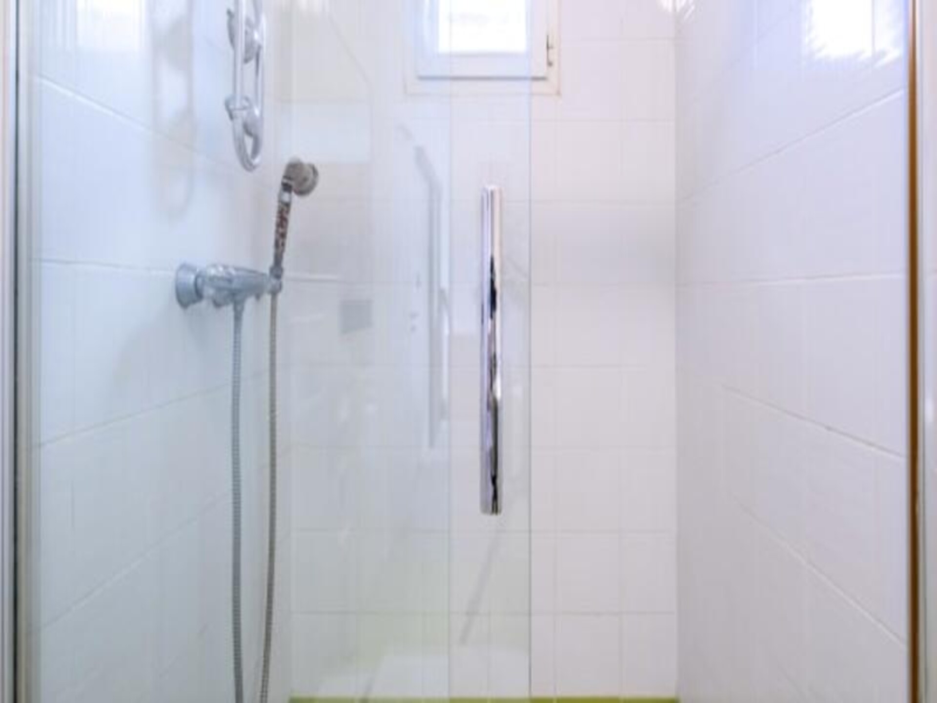 Ruim 8-persoons appartement met tuin vlakbij Tours en de Loire-kastelen - foto 14