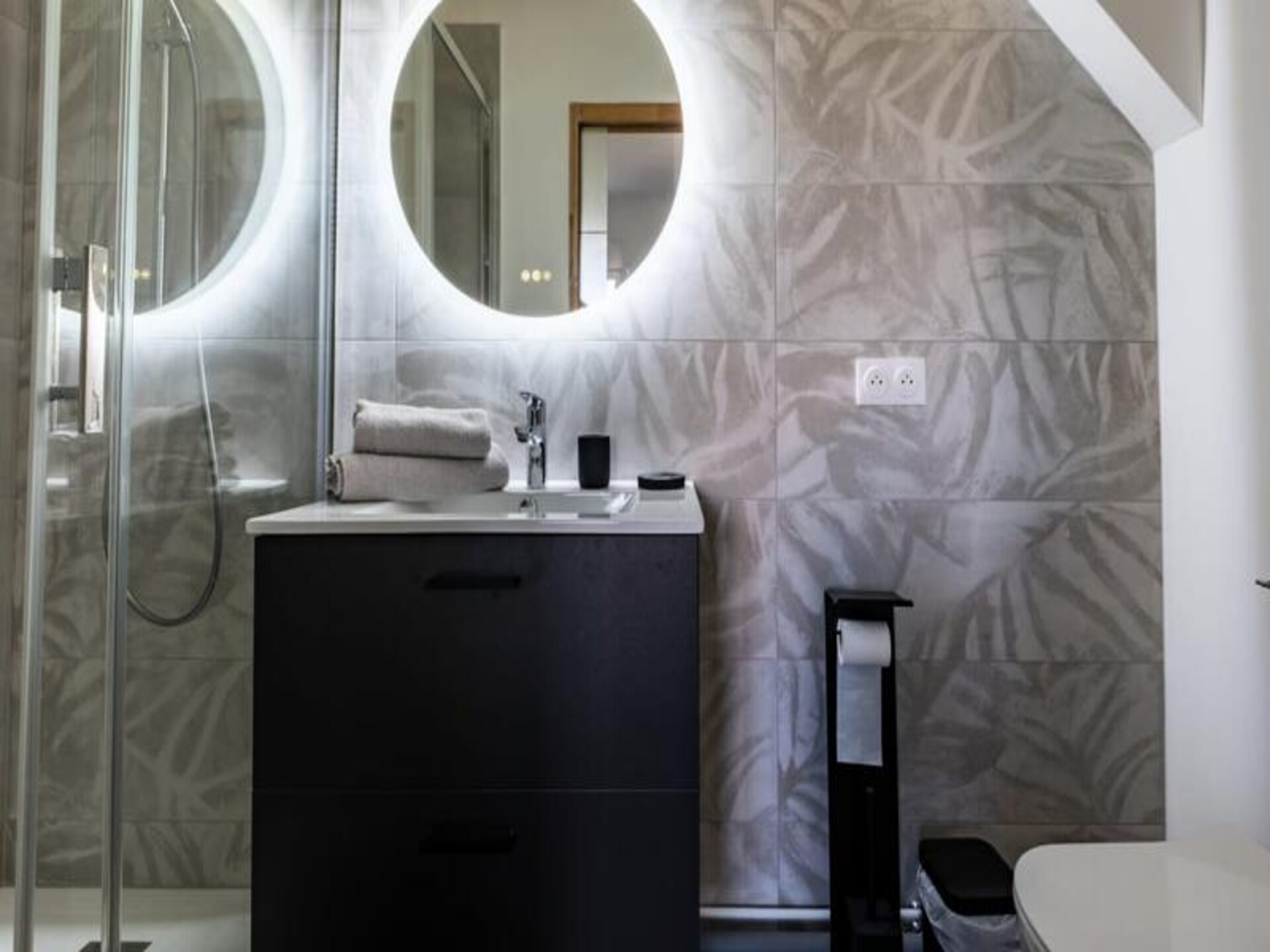 Ruim 8-persoons appartement met tuin vlakbij Tours en de Loire-kastelen - foto 15